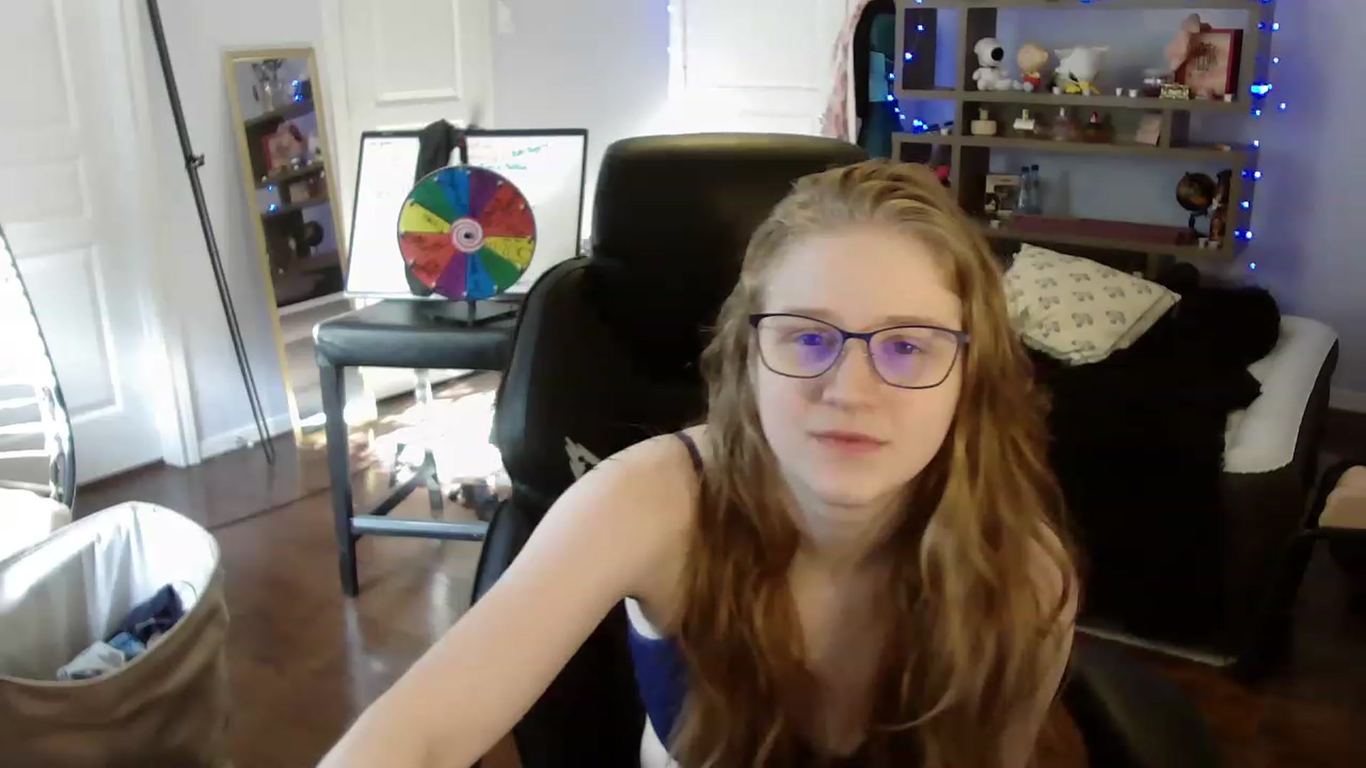 Gallery image thumbnail from Bunnydathug's myfreecams stream on, 06/02/2023, 13:27 image 10 of 20
