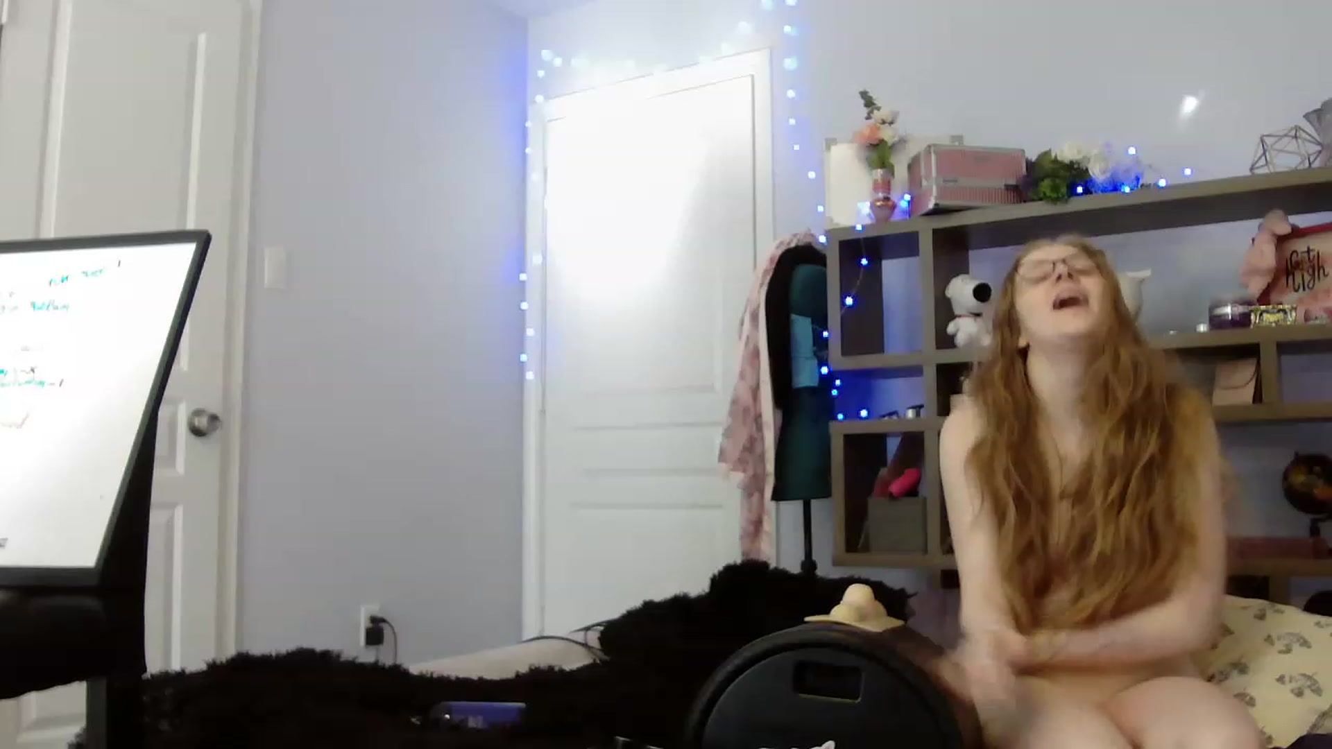Gallery image thumbnail from Bunnydathug's myfreecams stream on, 06/02/2023, 14:19 image 14 of 20