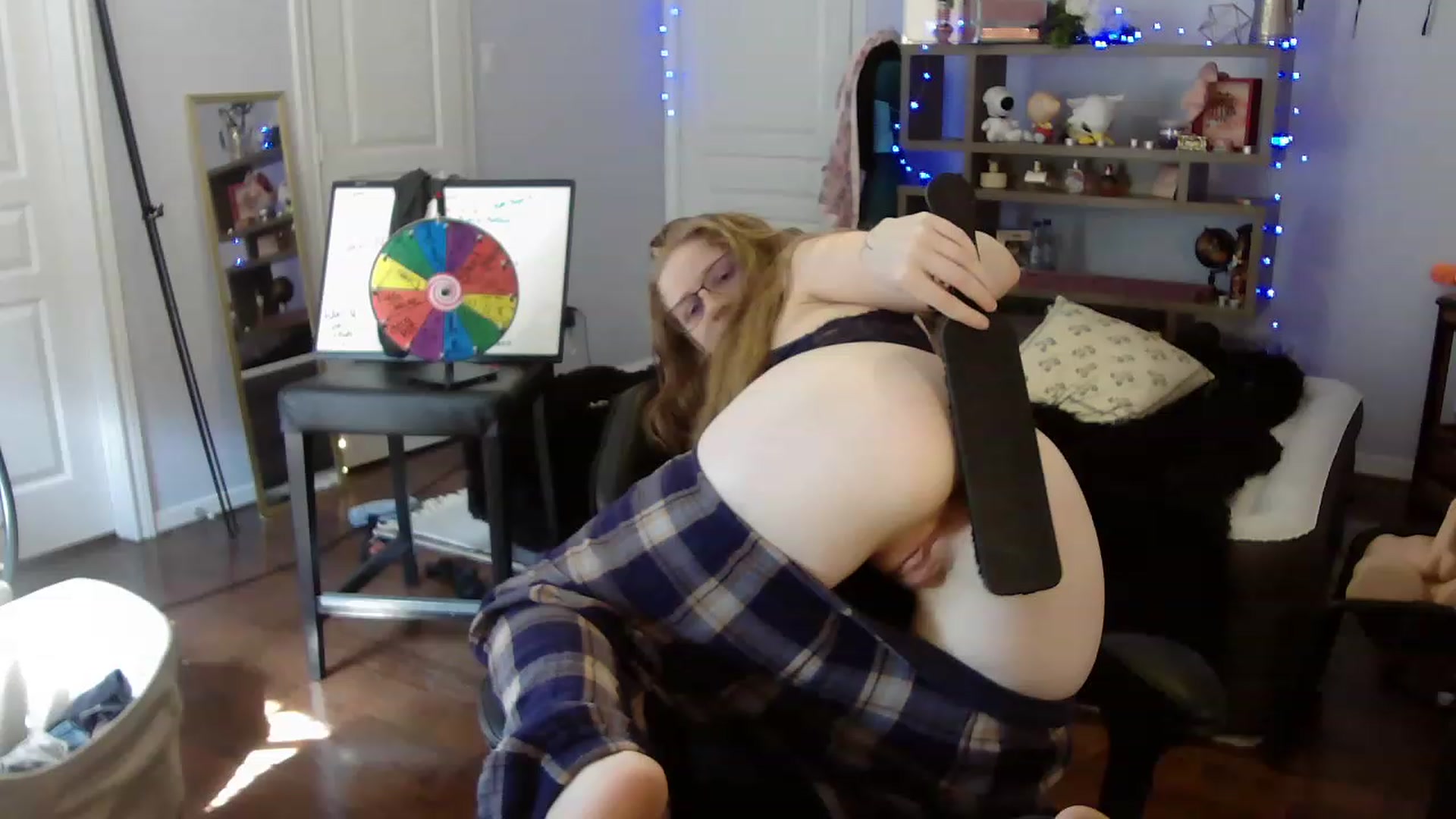 Gallery image thumbnail from Bunnydathug's myfreecams stream on, 06/02/2023, 15:24 image 1 of 20