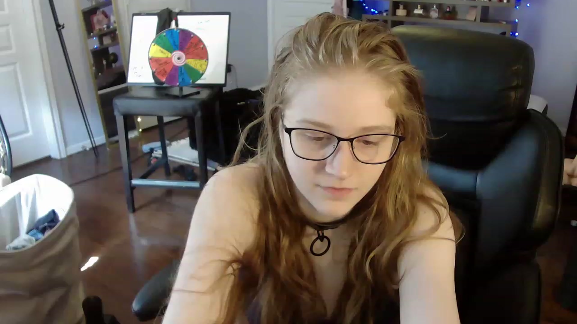 Gallery image thumbnail from Bunnydathug's myfreecams stream on, 06/02/2023, 15:24 image 9 of 20