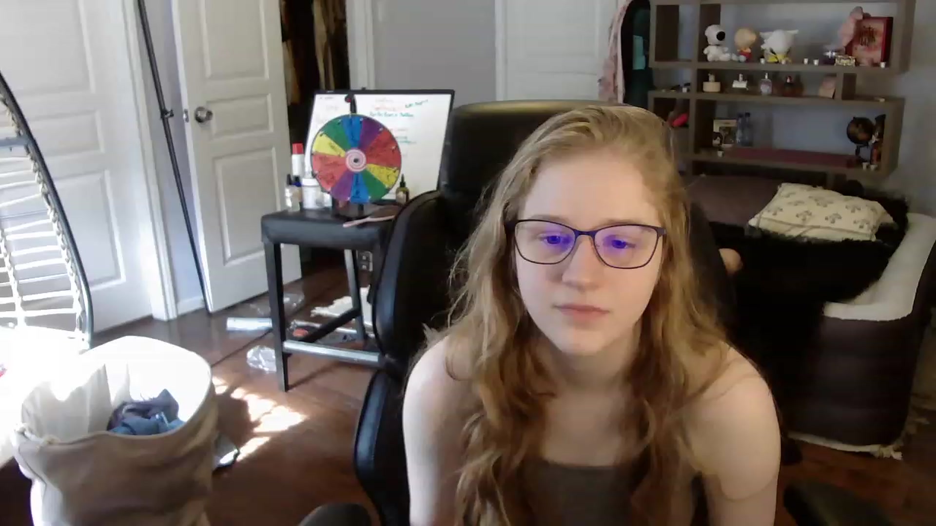 Gallery image thumbnail from Bunnydathug's myfreecams stream on, 06/05/2023, 17:22 image 3 of 20