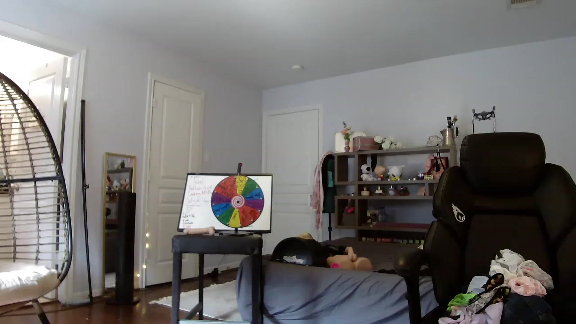 Gallery image thumbnail from Bunnydathug's myfreecams stream on, 06/06/2023, 15:52 image 17 of 20