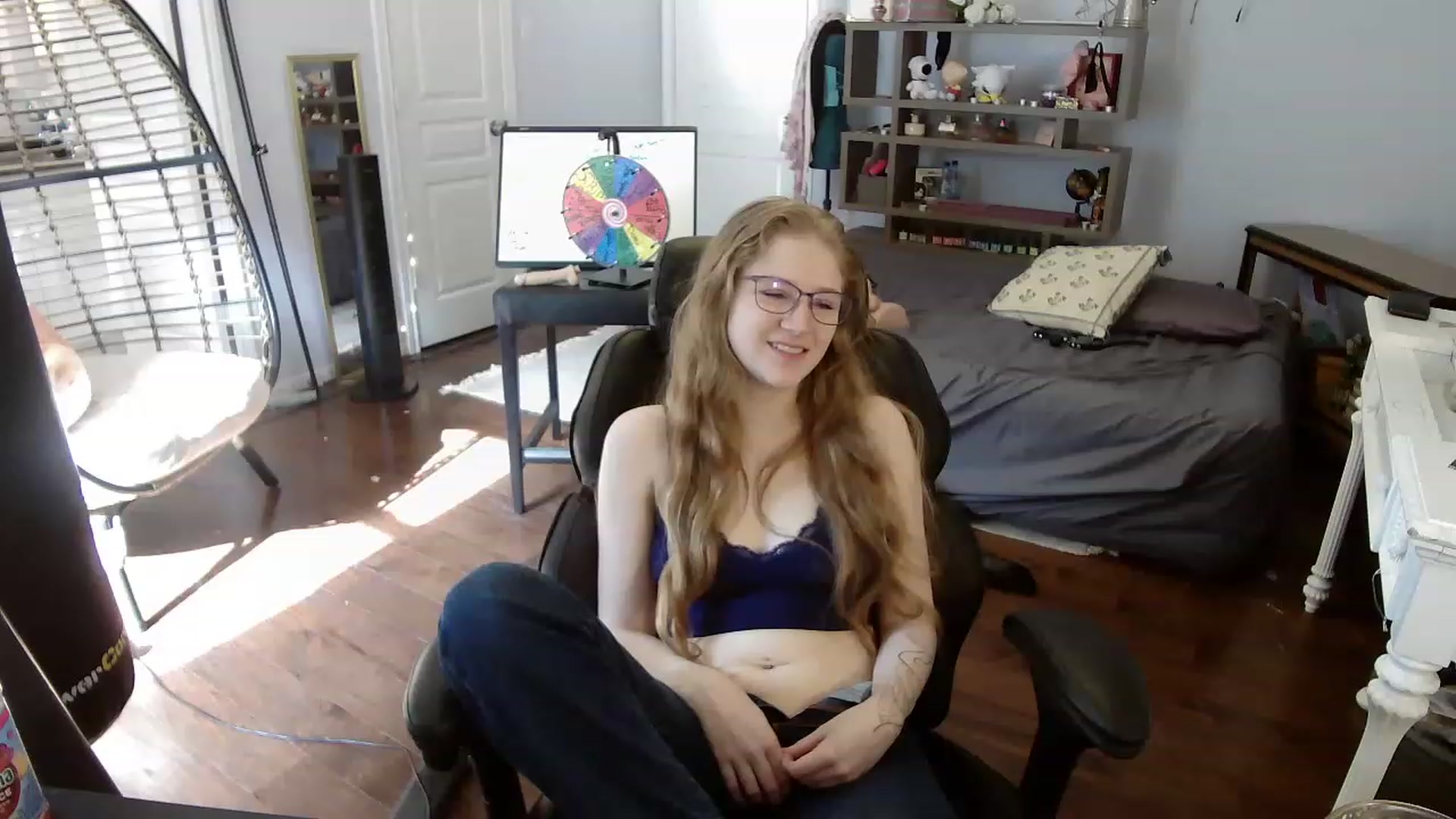 Gallery image thumbnail from Bunnydathug's myfreecams stream on, 06/06/2023, 15:52 image 5 of 20