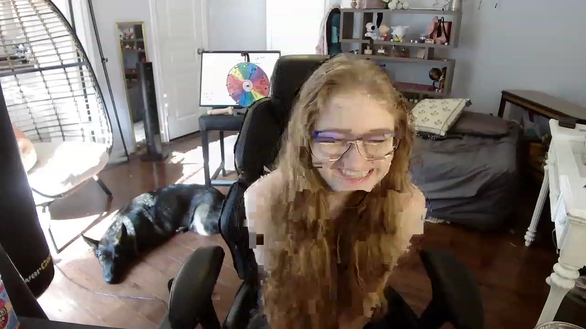 Gallery image thumbnail from Bunnydathug's myfreecams stream on, 06/06/2023, 15:52 image 3 of 20