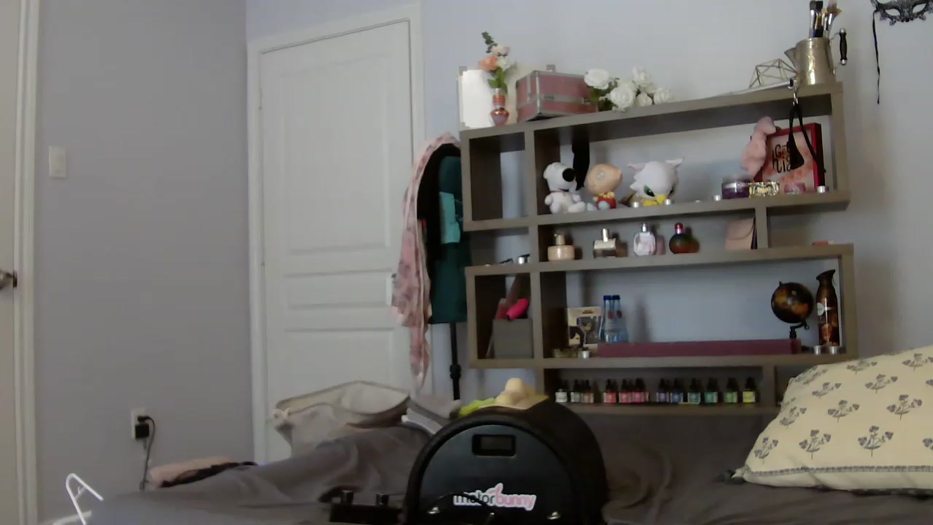 Gallery image thumbnail from Bunnydathug's myfreecams stream on, 06/07/2023, 16:36 image 3 of 20