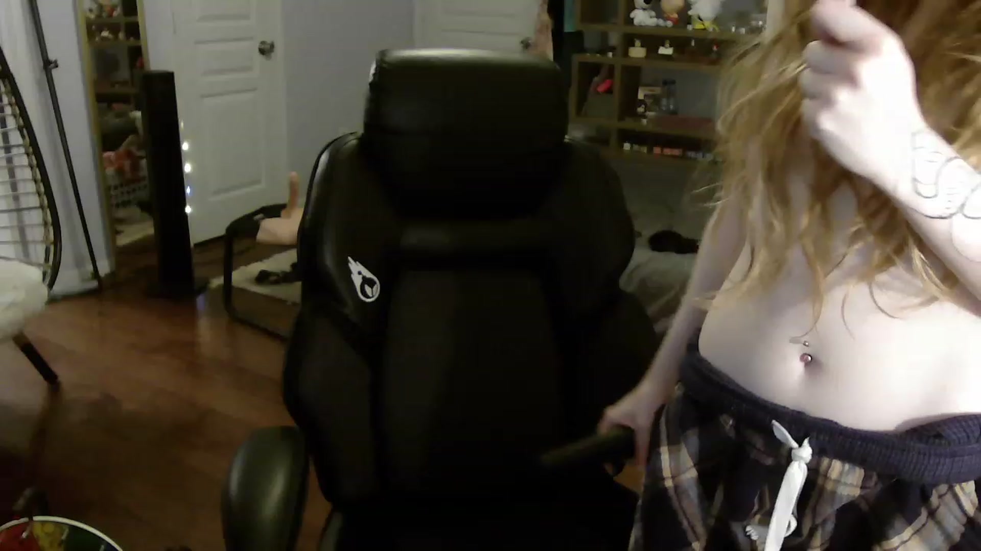Gallery image thumbnail from Bunnydathug's myfreecams stream on, 06/11/2023, 11:34 image 5 of 20
