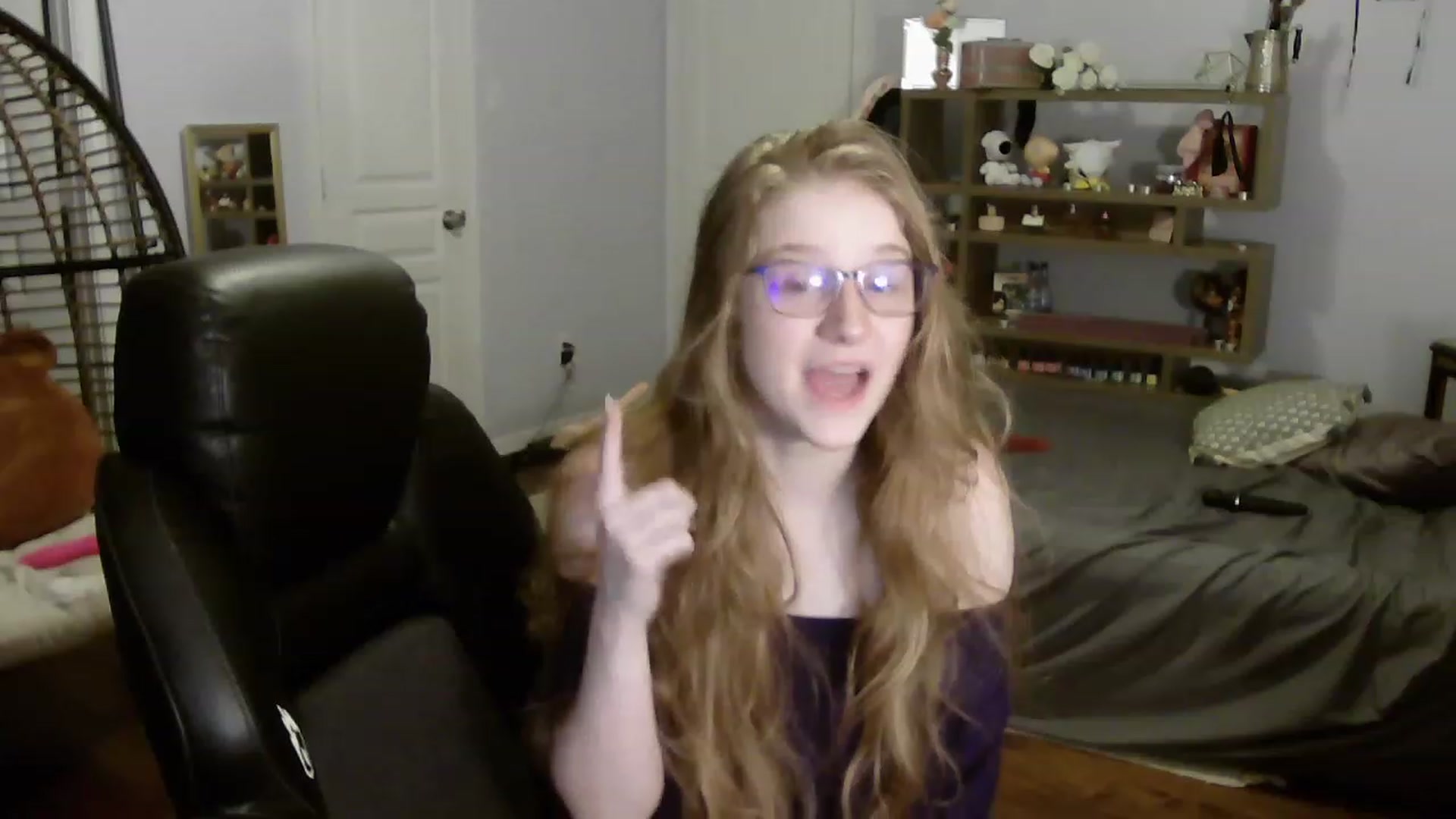 Gallery image thumbnail from Bunnydathug's myfreecams stream on, 06/13/2023, 08:55 image 19 of 20