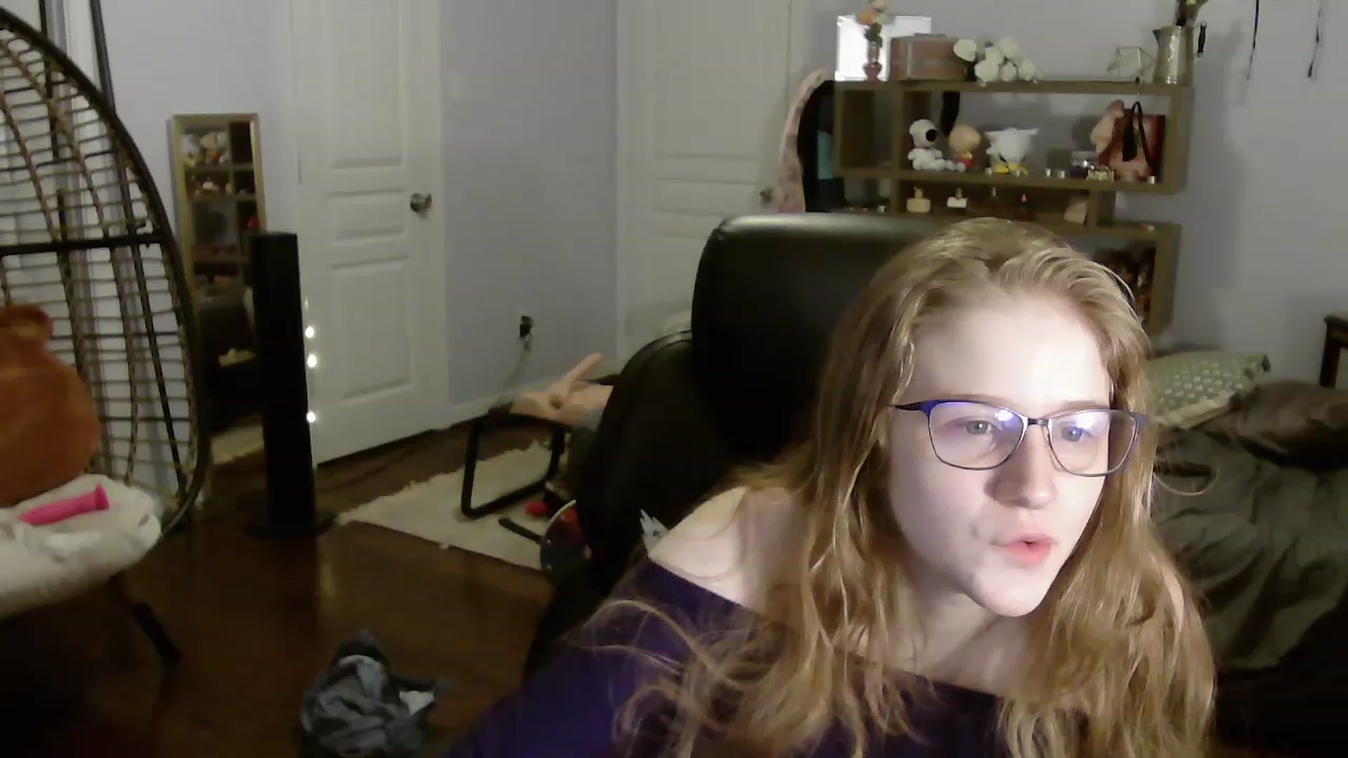 Gallery image thumbnail from Bunnydathug's myfreecams stream on, 06/13/2023, 08:55 image 16 of 20