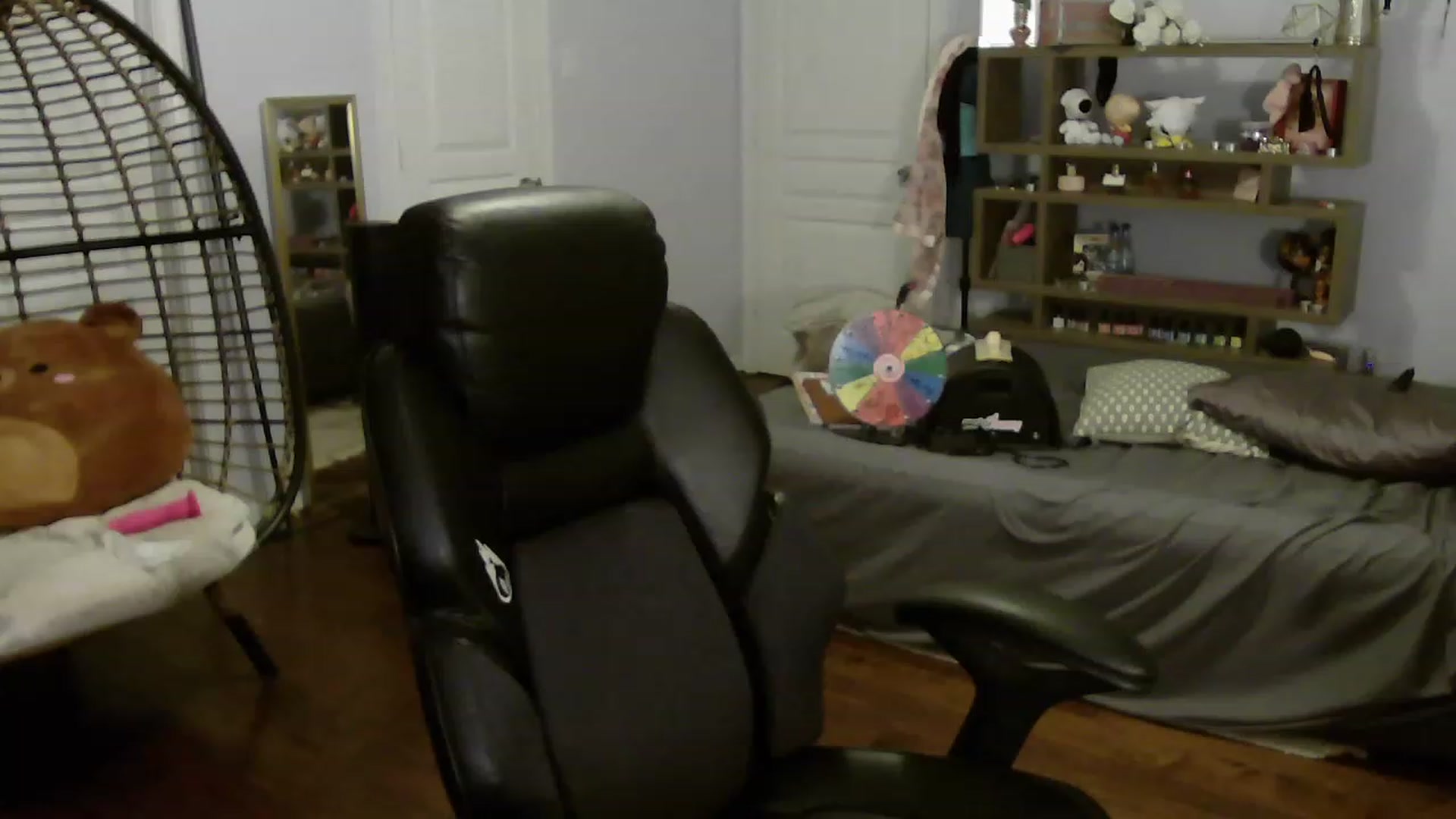 Gallery image thumbnail from Bunnydathug's myfreecams stream on, 06/13/2023, 08:55 image 8 of 20