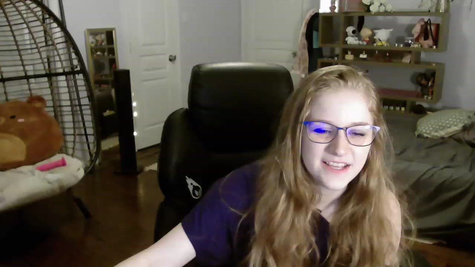 Gallery image thumbnail from Bunnydathug's myfreecams stream on, 06/13/2023, 11:06 image 11 of 20