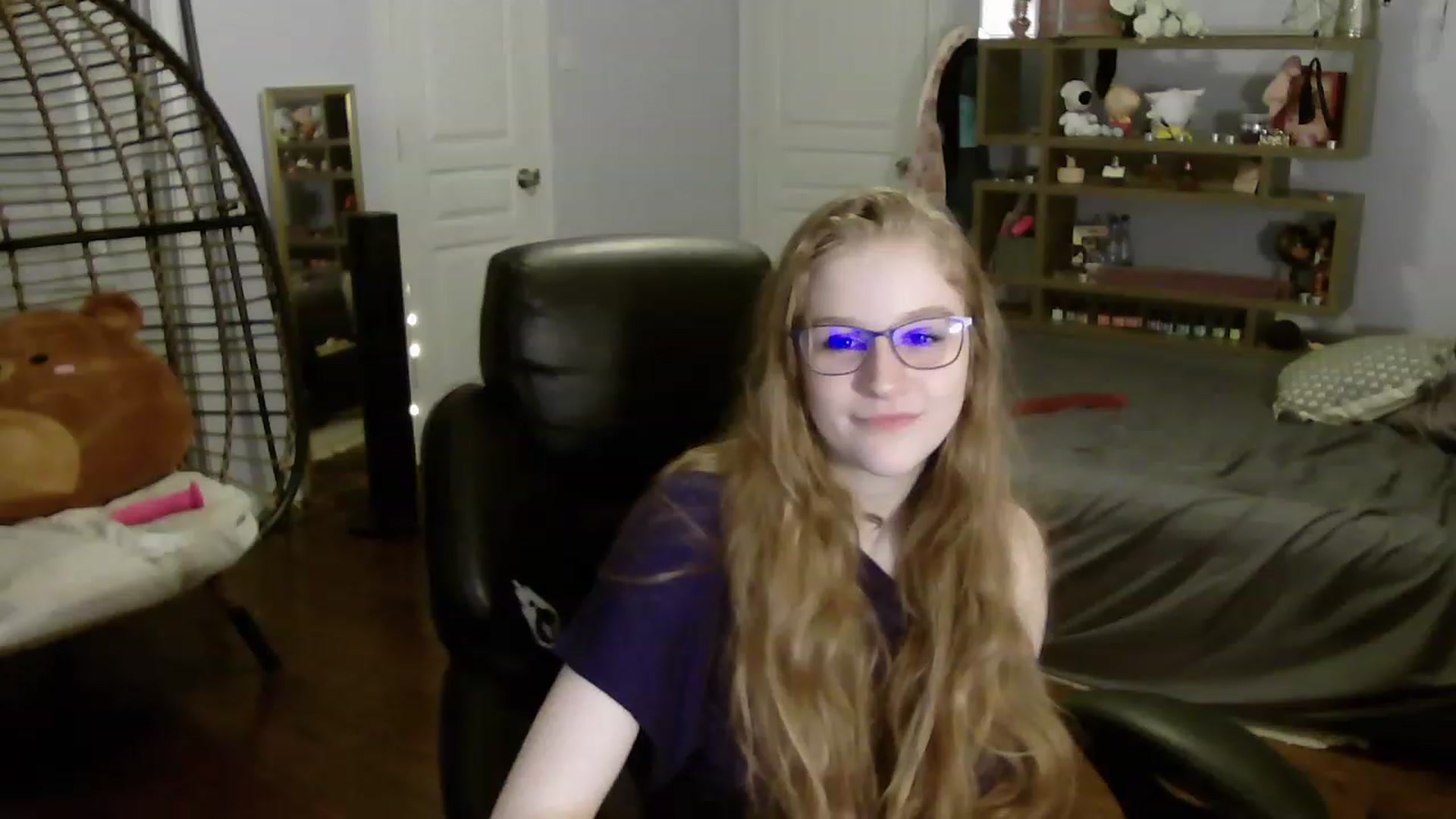Gallery image thumbnail from Bunnydathug's myfreecams stream on, 06/13/2023, 11:06 image 8 of 20