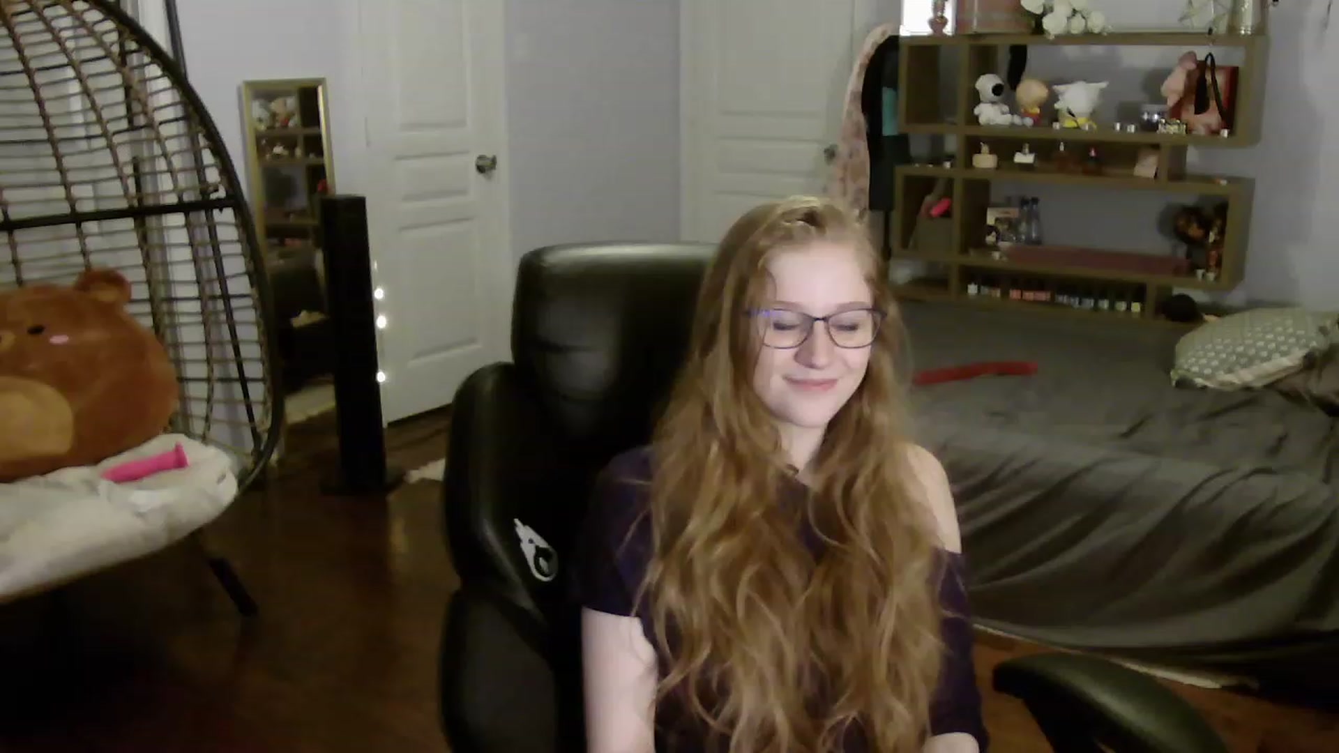 Gallery image thumbnail from Bunnydathug's myfreecams stream on, 06/13/2023, 11:06 image 10 of 20