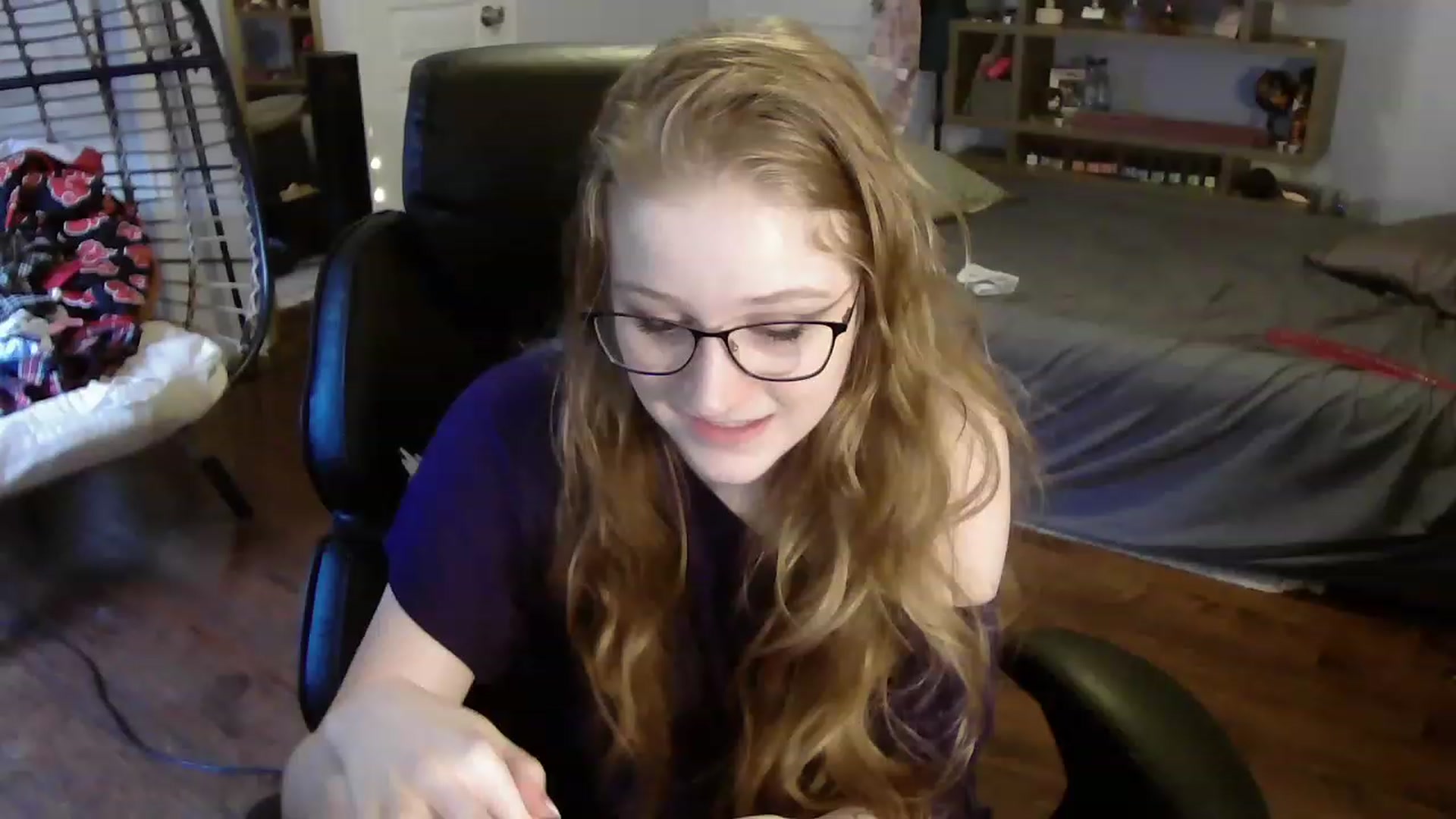Gallery image thumbnail from Bunnydathug's myfreecams stream on, 06/13/2023, 12:22 image 6 of 20