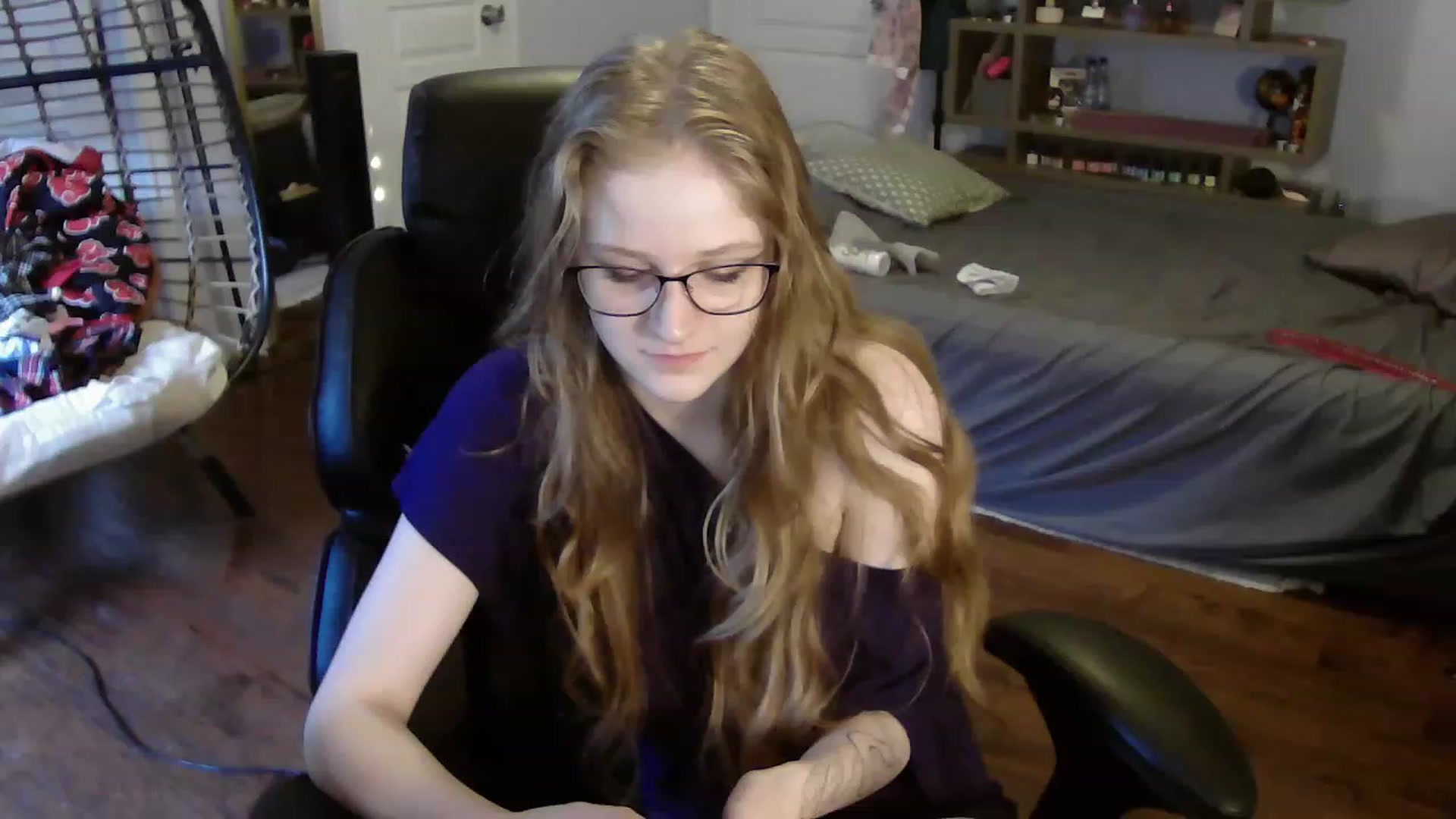 Gallery image thumbnail from Bunnydathug's myfreecams stream on, 06/13/2023, 12:22 image 11 of 20