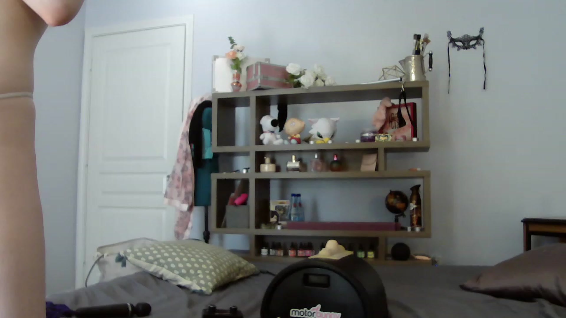 Gallery image thumbnail from Bunnydathug's myfreecams stream on, 06/13/2023, 15:53 image 14 of 20