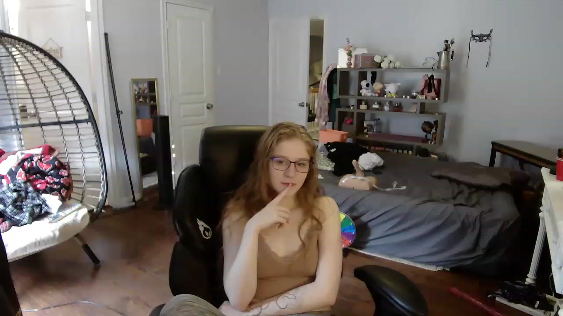 Gallery image thumbnail from Bunnydathug's myfreecams stream on, 06/14/2023, 16:58 image 7 of 20