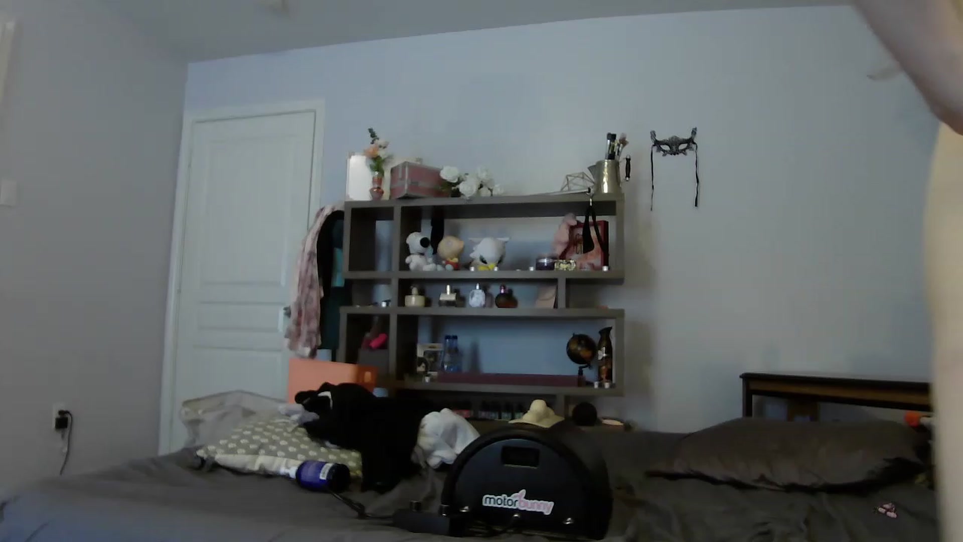 Gallery image thumbnail from Bunnydathug's myfreecams stream on, 06/14/2023, 18:54 image 15 of 20