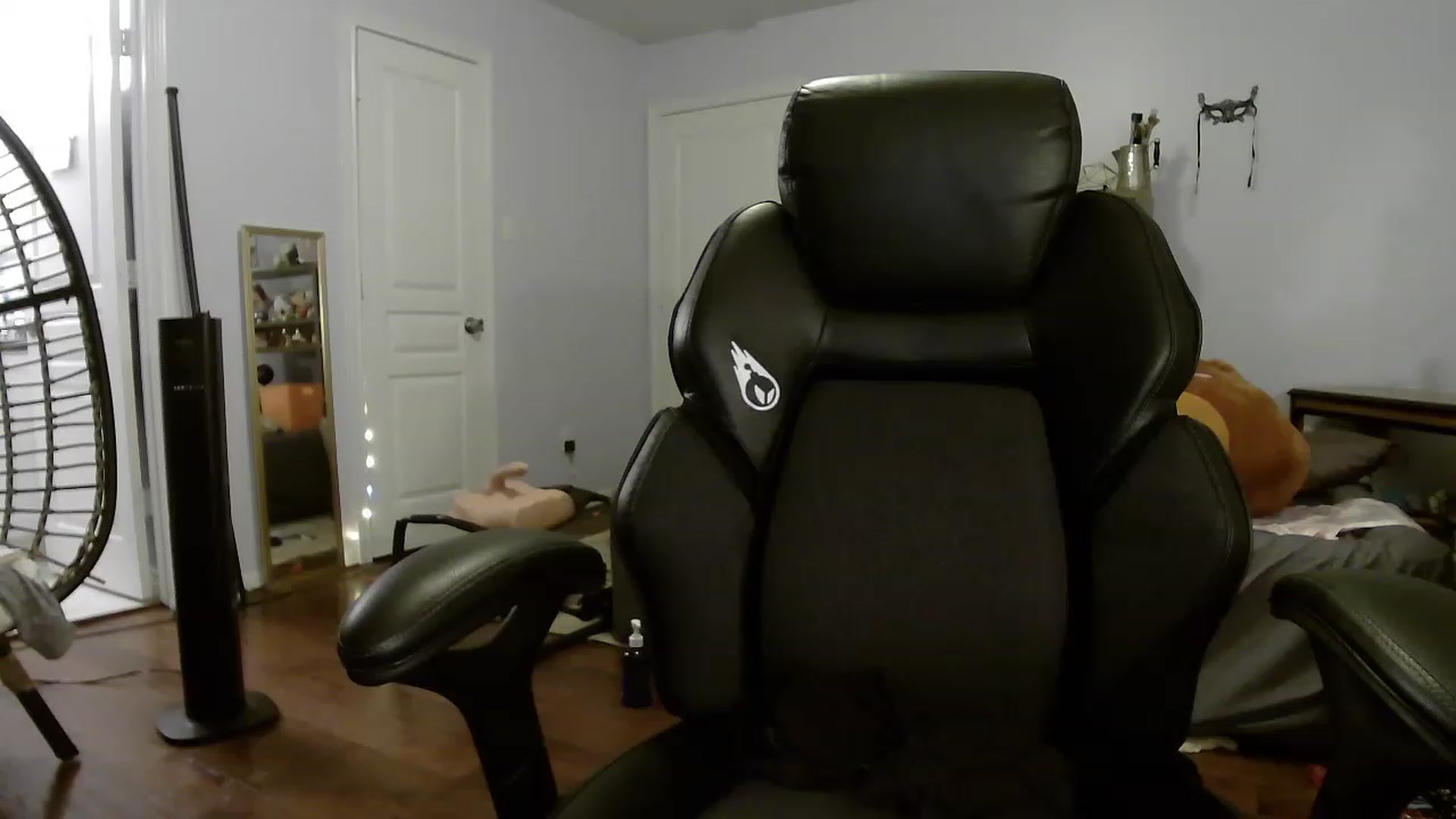 Gallery image thumbnail from Bunnydathug's myfreecams stream on, 06/15/2023, 10:34 image 20 of 20