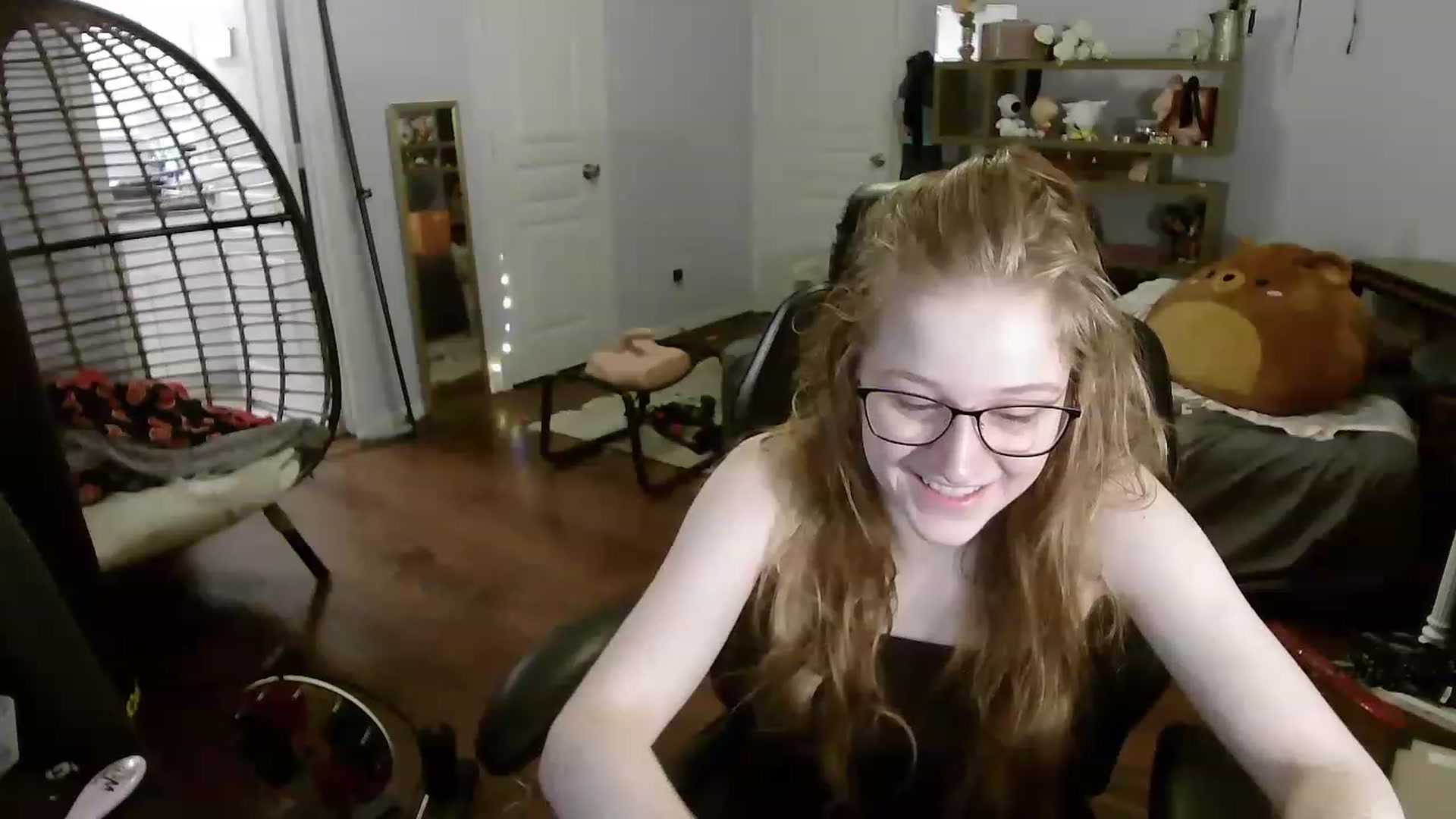 Gallery image thumbnail from Bunnydathug's myfreecams stream on, 06/15/2023, 10:34 image 9 of 20