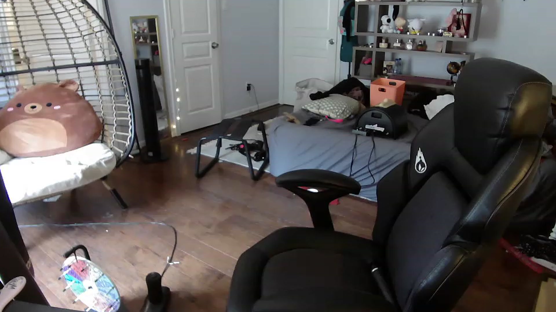 Gallery image thumbnail from Bunnydathug's myfreecams stream on, 06/16/2023, 17:09 image 11 of 20