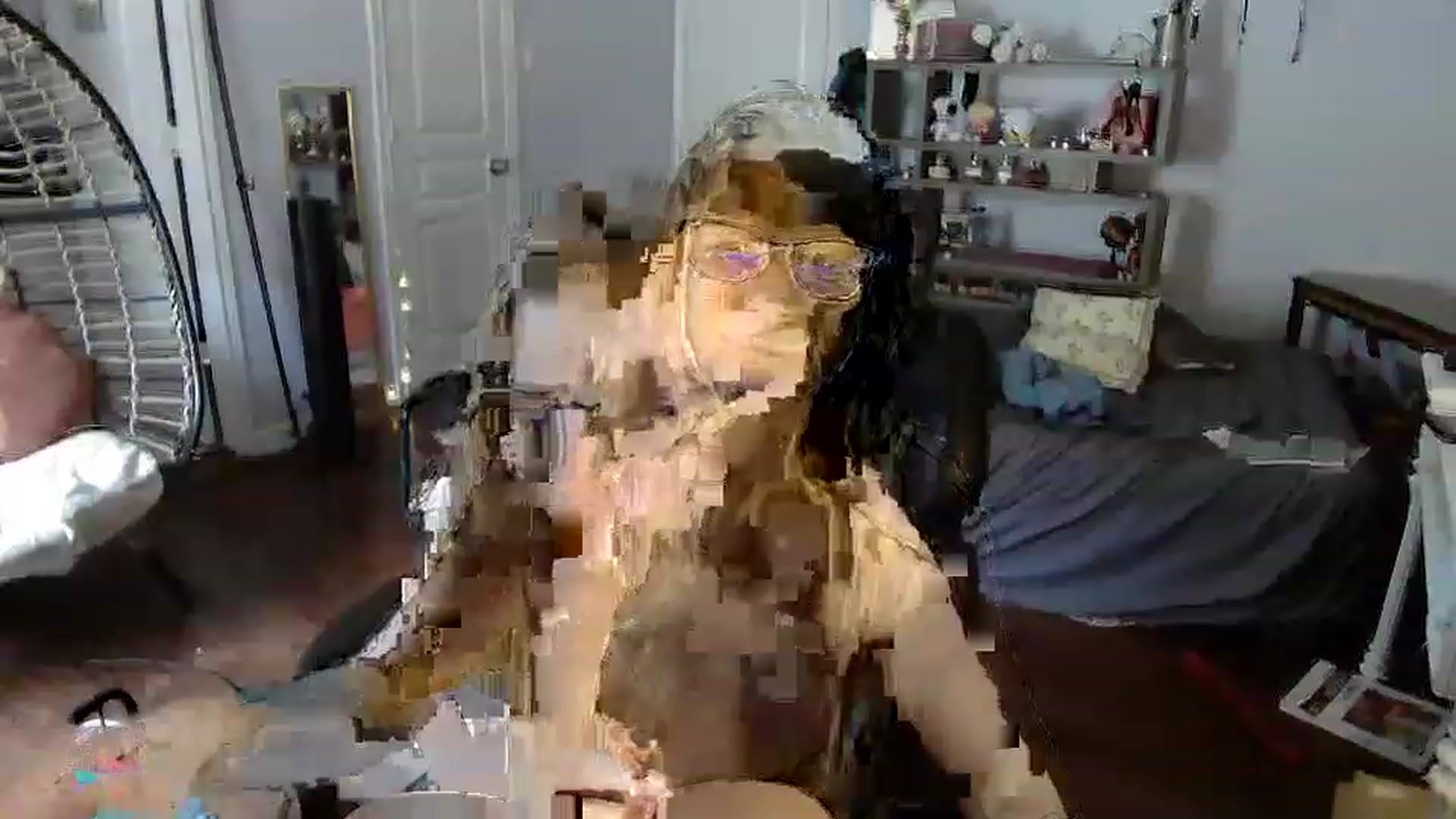 Gallery image thumbnail from Bunnydathug's myfreecams stream on, 06/17/2023, 21:27 image 8 of 20