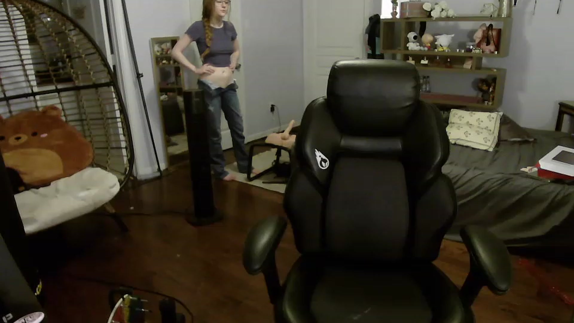Gallery image thumbnail from Bunnydathug's myfreecams stream on, 06/19/2023, 12:03 image 3 of 20