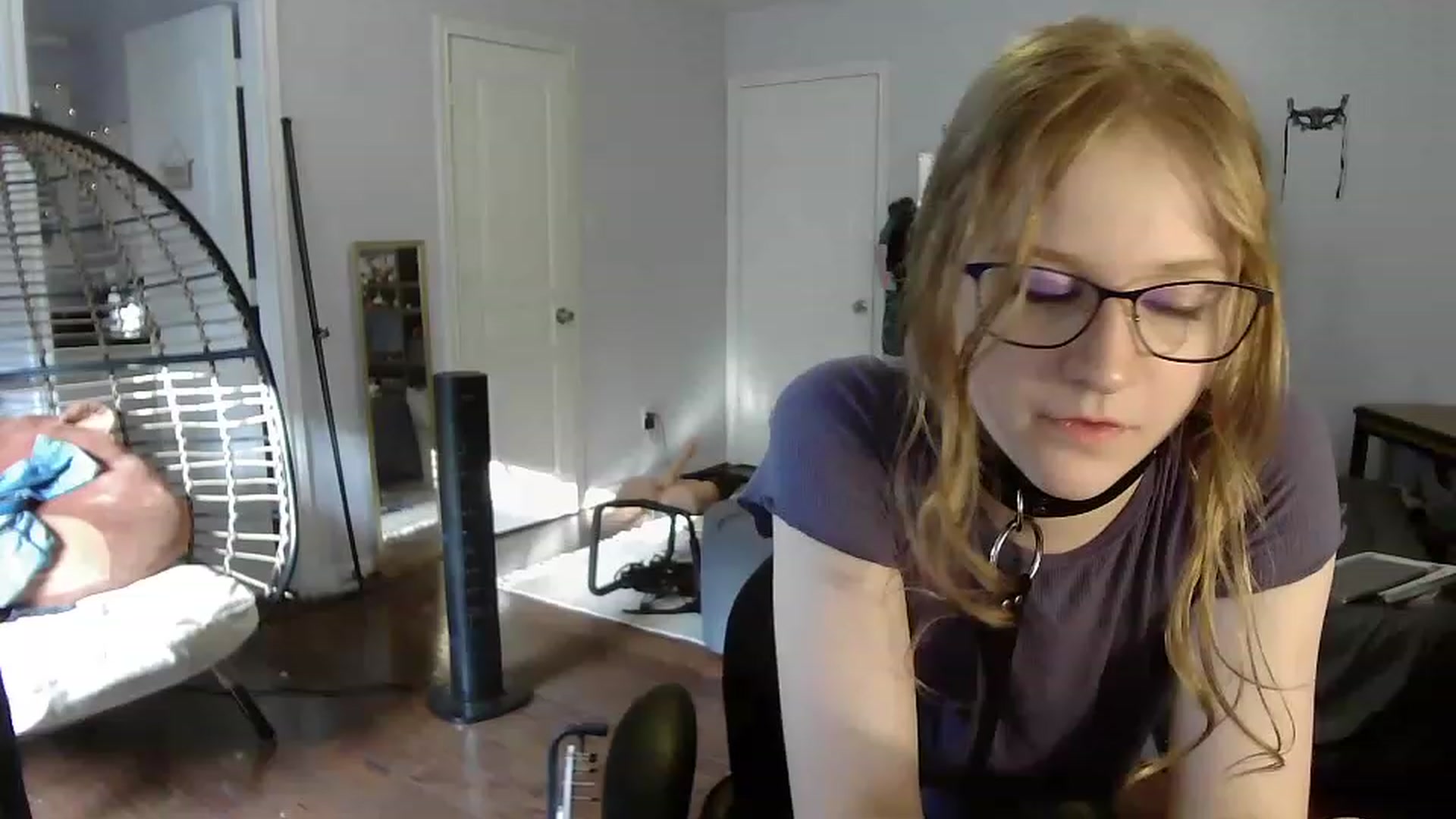 Gallery image thumbnail from Bunnydathug's myfreecams stream on, 06/19/2023, 15:25 image 2 of 20