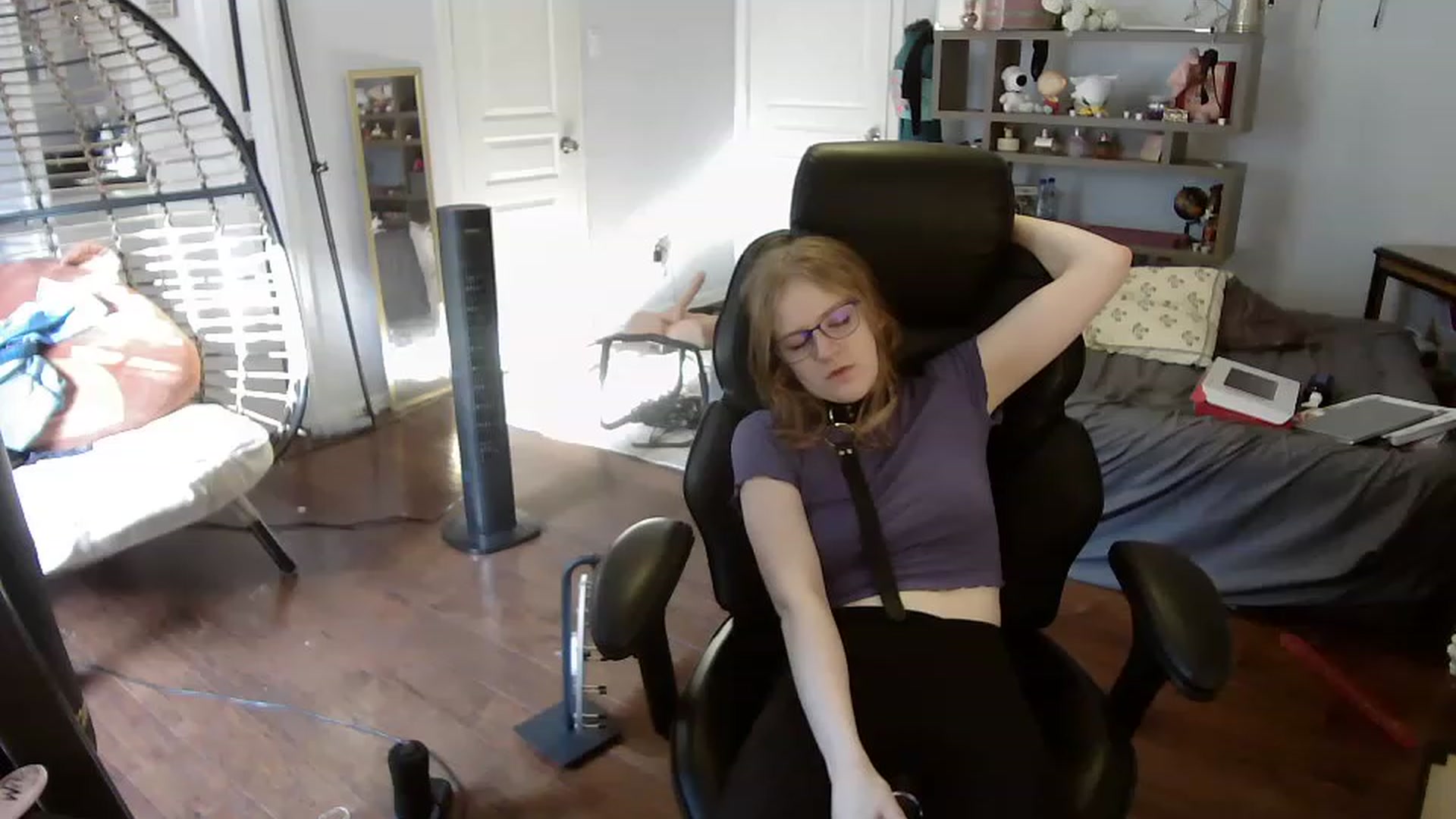 Gallery image thumbnail from Bunnydathug's myfreecams stream on, 06/19/2023, 15:25 image 3 of 20