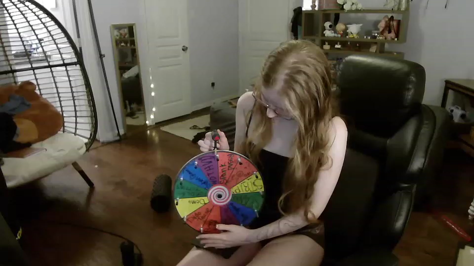 Gallery image thumbnail from Bunnydathug's myfreecams stream on, 06/21/2023, 13:19 image 5 of 20