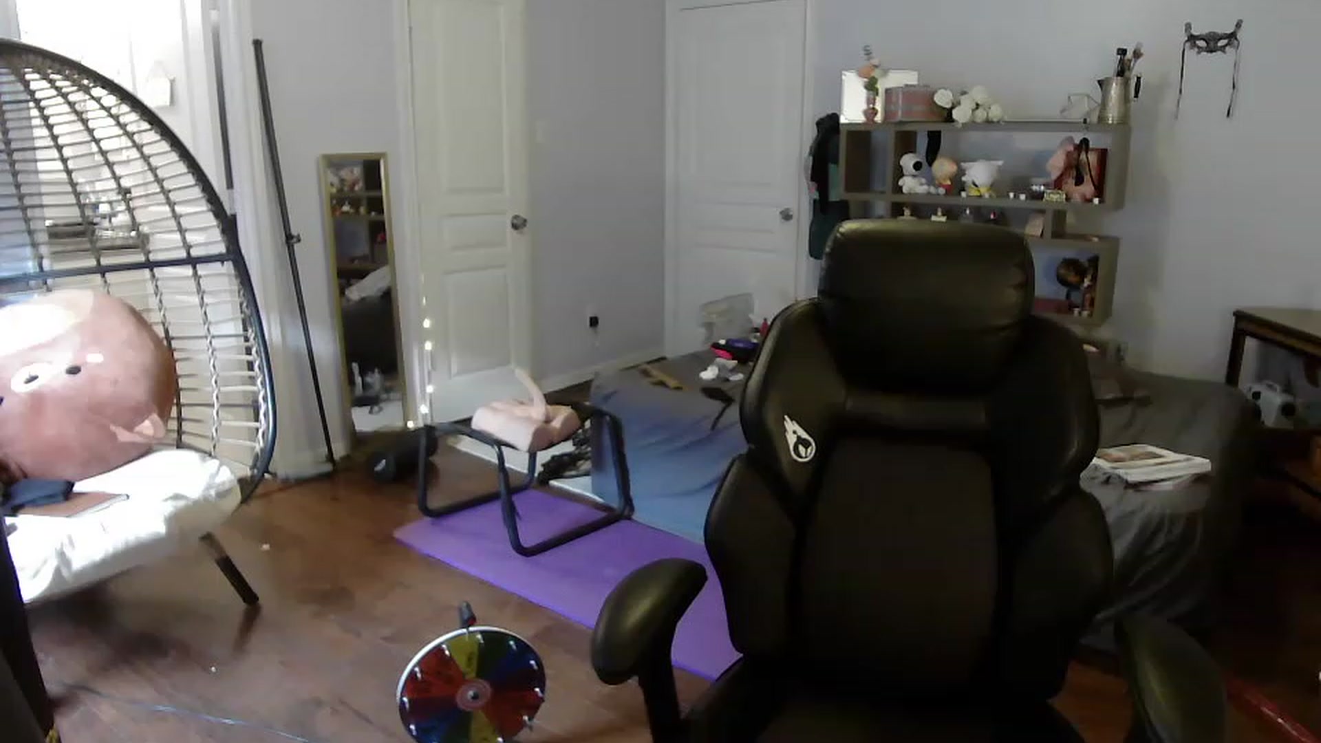Gallery image thumbnail from Bunnydathug's myfreecams stream on, 06/21/2023, 13:19 image 17 of 20