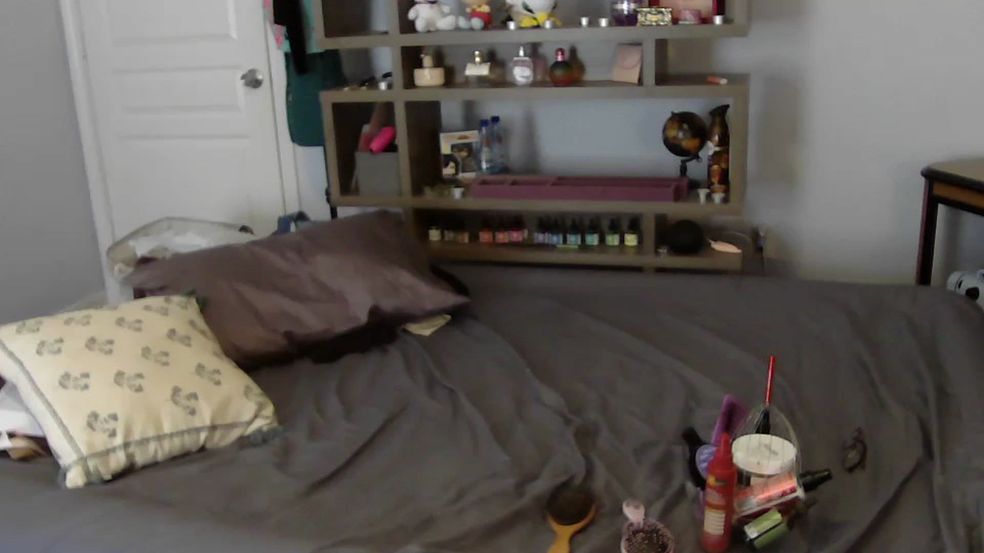 Gallery image thumbnail from Bunnydathug's myfreecams stream on, 06/21/2023, 17:13 image 15 of 20