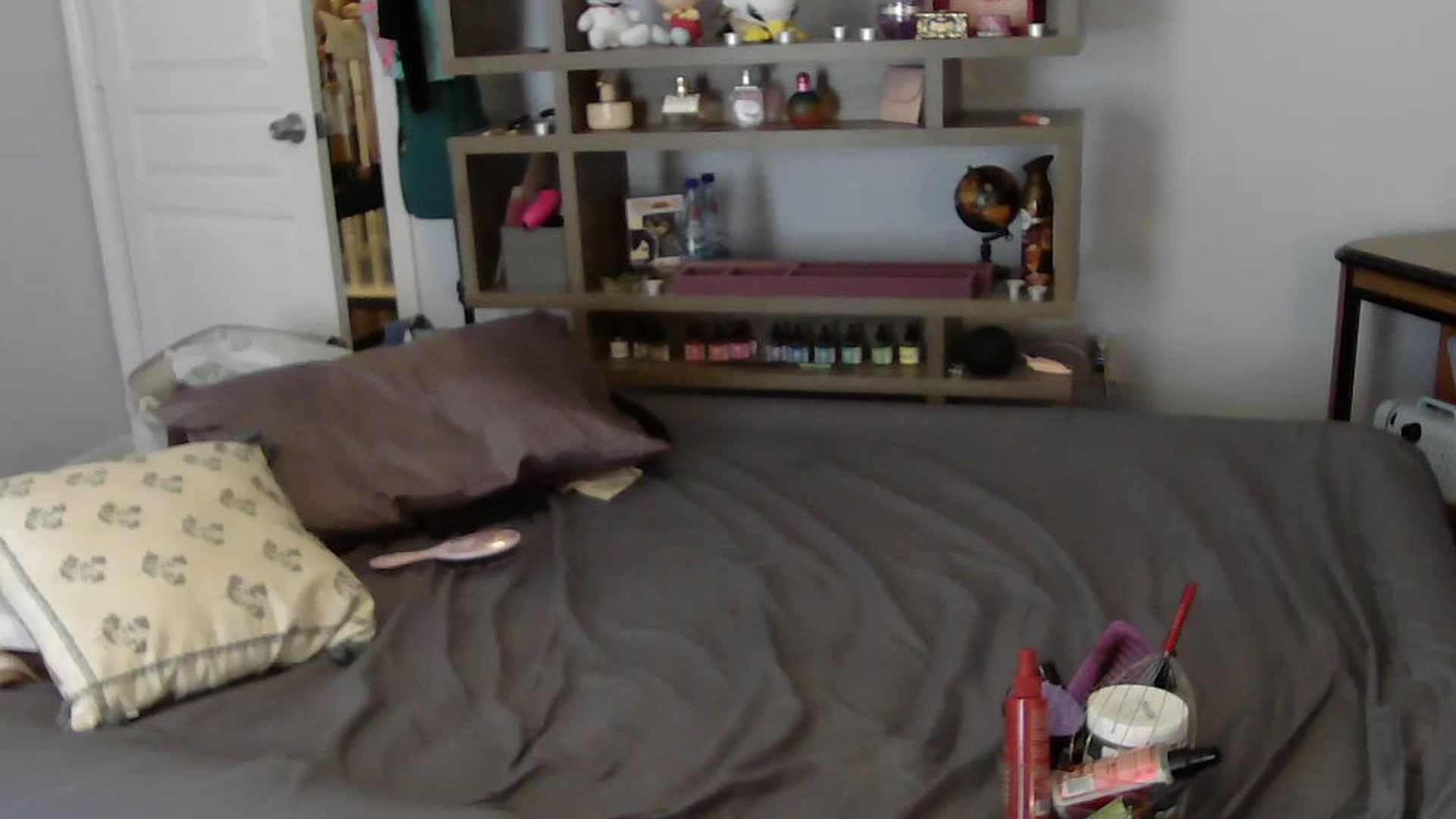 Gallery image thumbnail from Bunnydathug's myfreecams stream on, 06/21/2023, 17:13 image 7 of 20