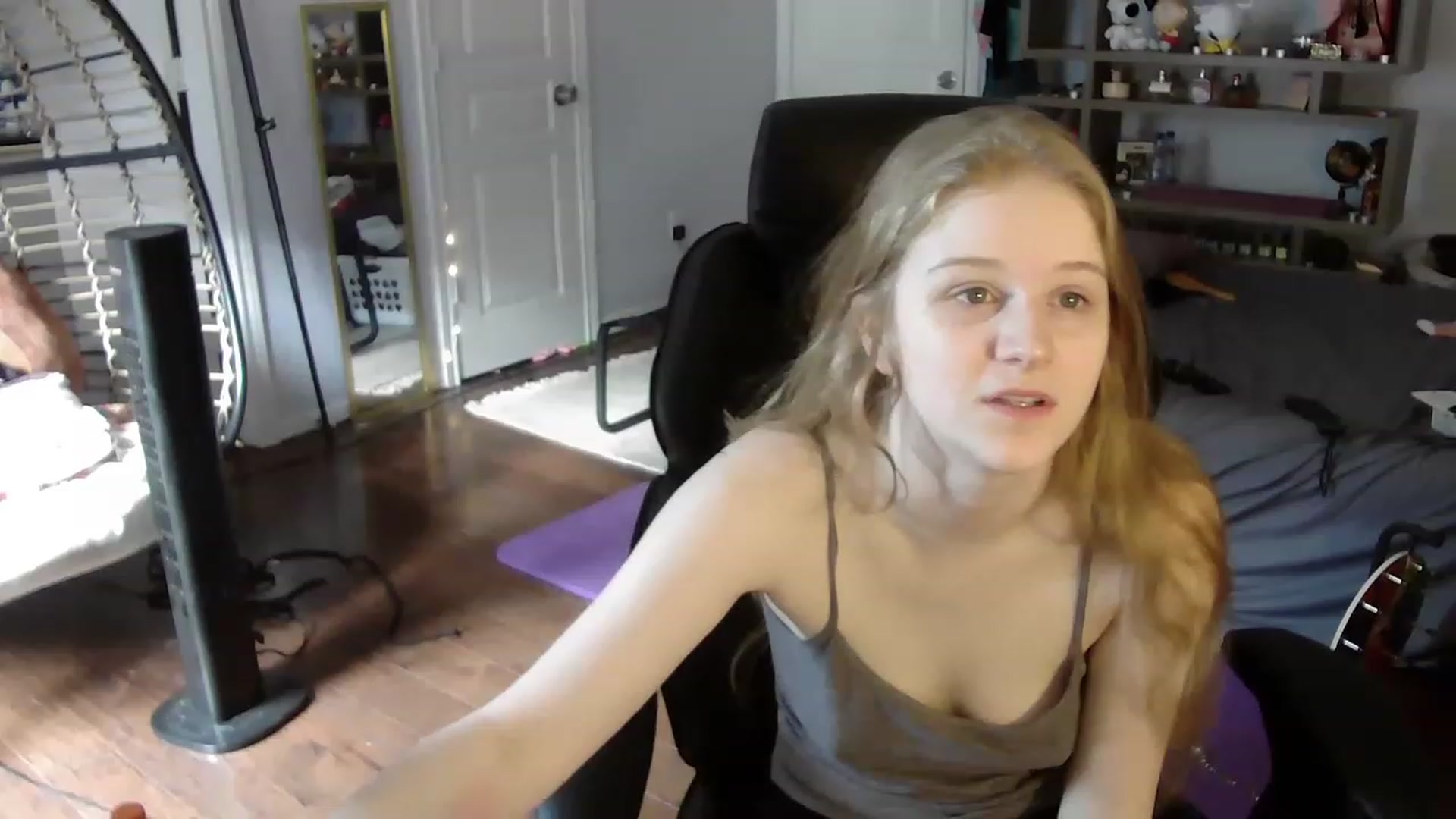 Gallery image thumbnail from Bunnydathug's myfreecams stream on, 06/24/2023, 14:57 image 5 of 20