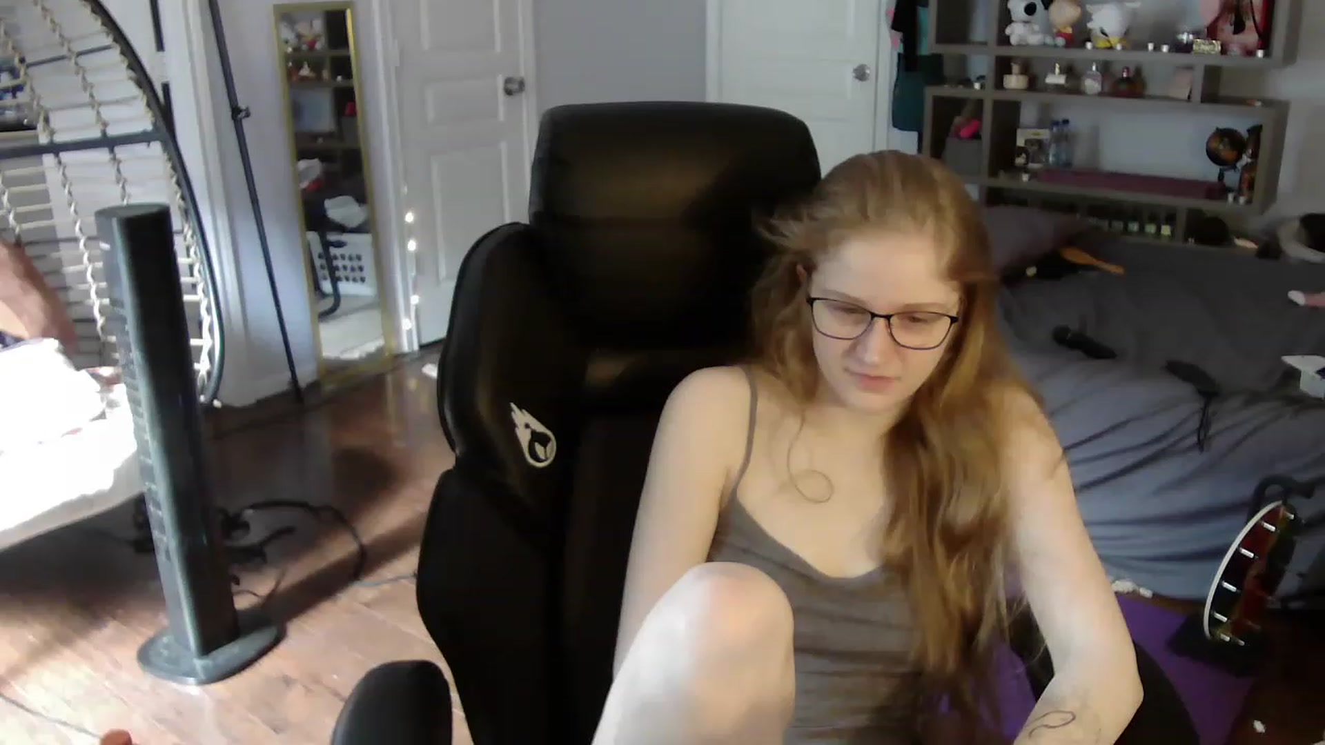 Gallery image thumbnail from Bunnydathug's myfreecams stream on, 06/24/2023, 14:57 image 12 of 20