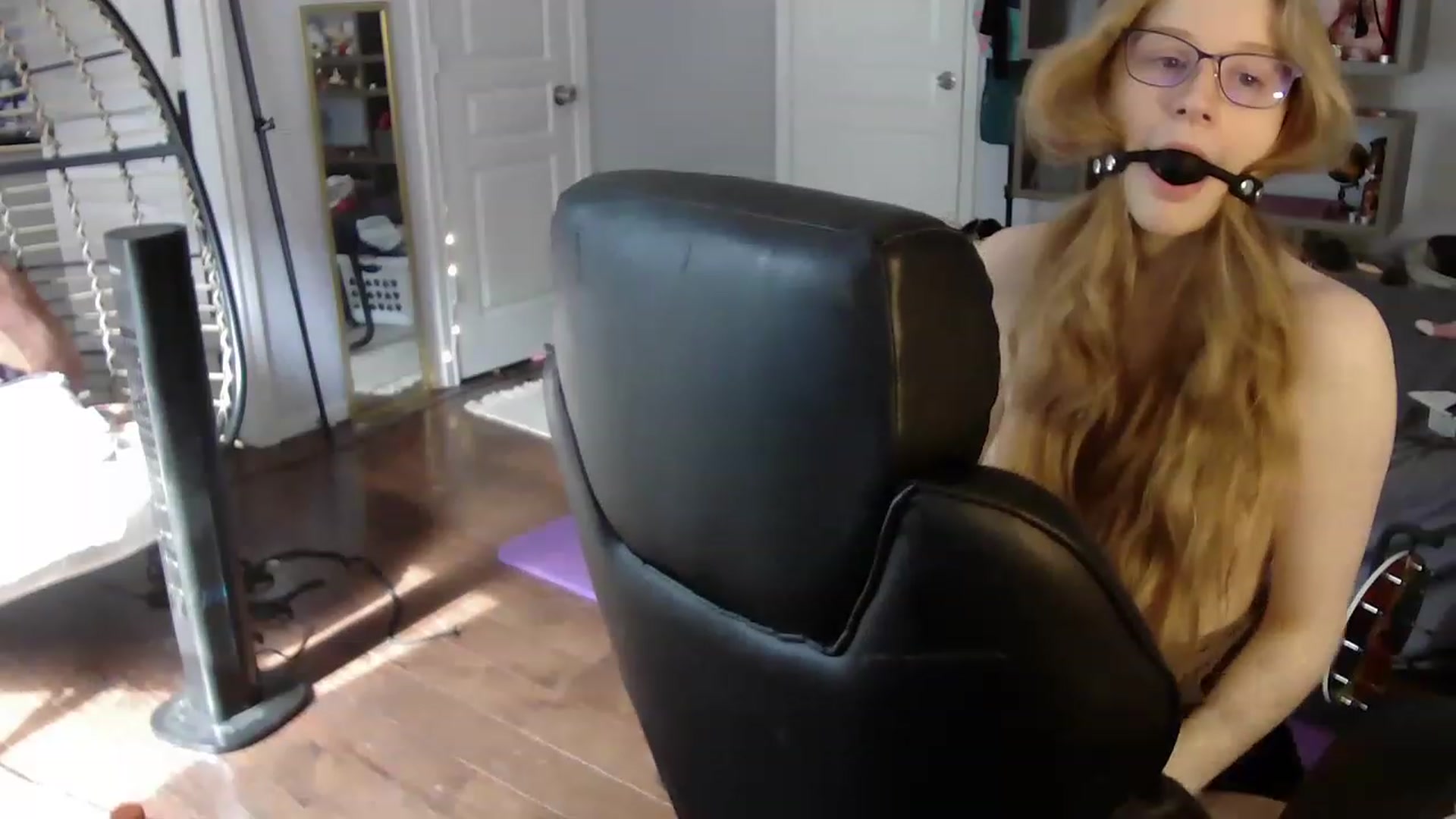 Gallery image thumbnail from Bunnydathug's myfreecams stream on, 06/24/2023, 14:57 image 13 of 20