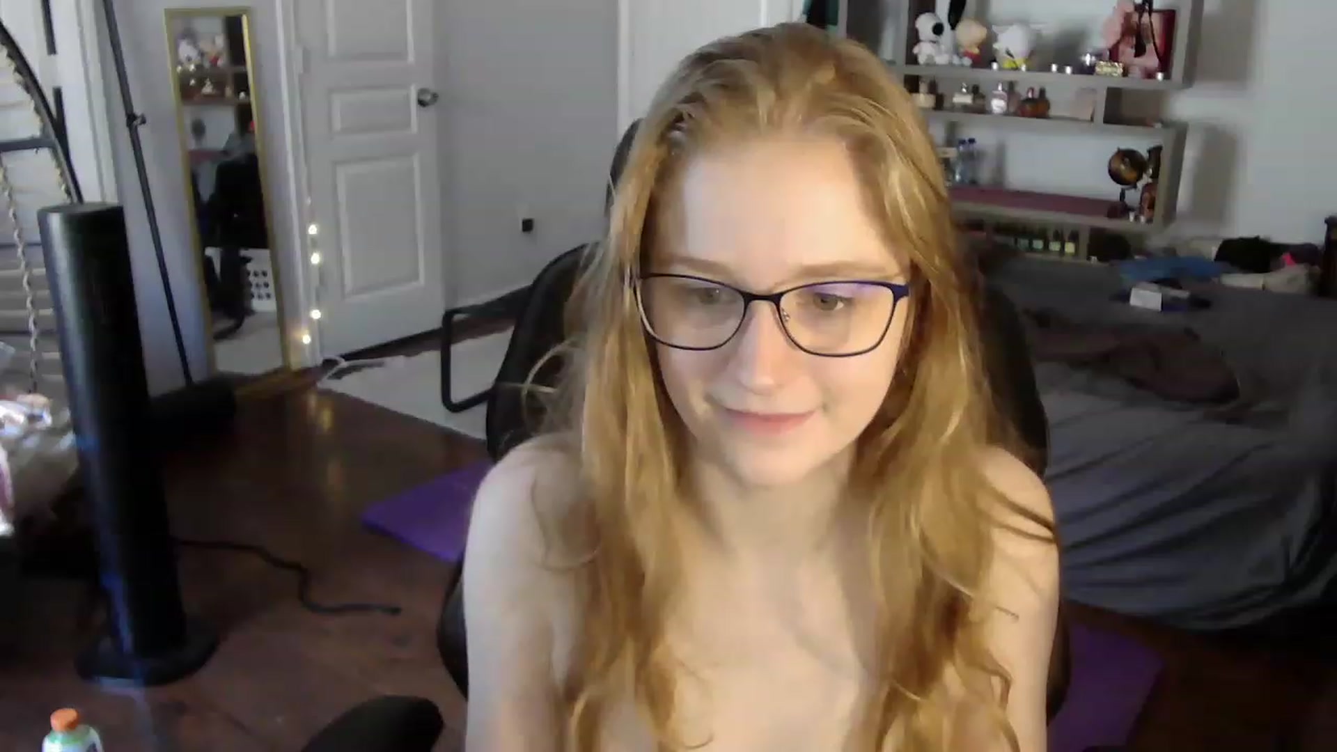 Gallery image thumbnail from Bunnydathug's myfreecams stream on, 06/25/2023, 22:18 image 11 of 20