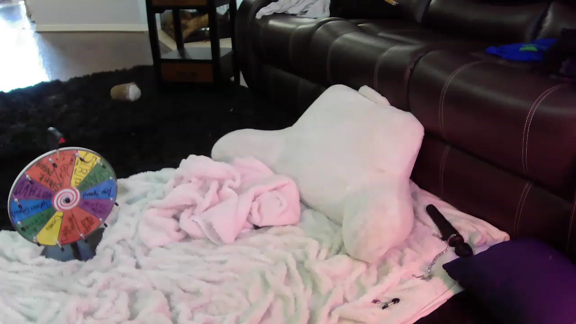 Gallery image thumbnail from Bunnydathug's myfreecams stream on, 06/27/2023, 17:25 image 14 of 20