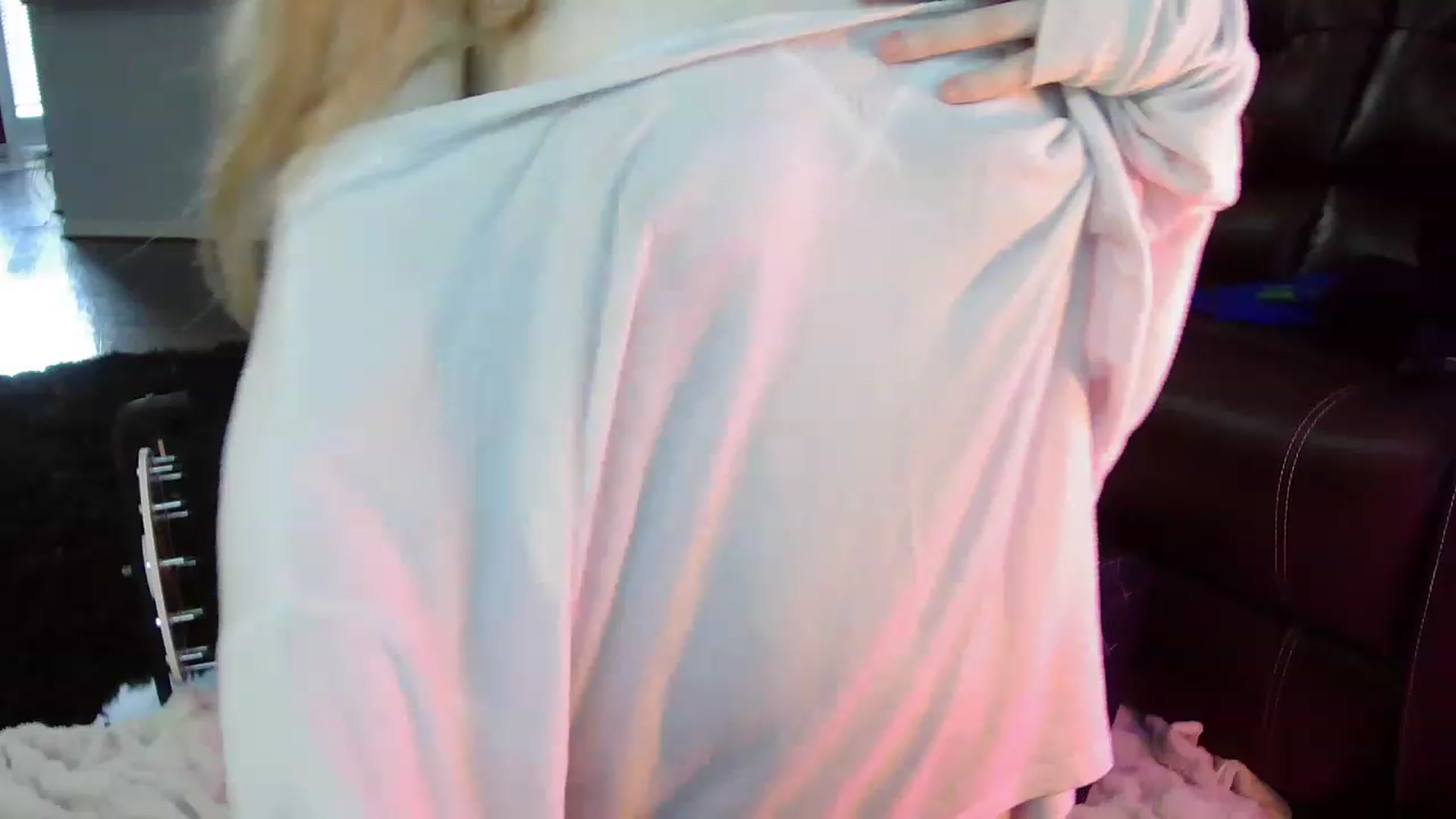 Gallery image thumbnail from Bunnydathug's myfreecams stream on, 06/28/2023, 14:22 image 7 of 20