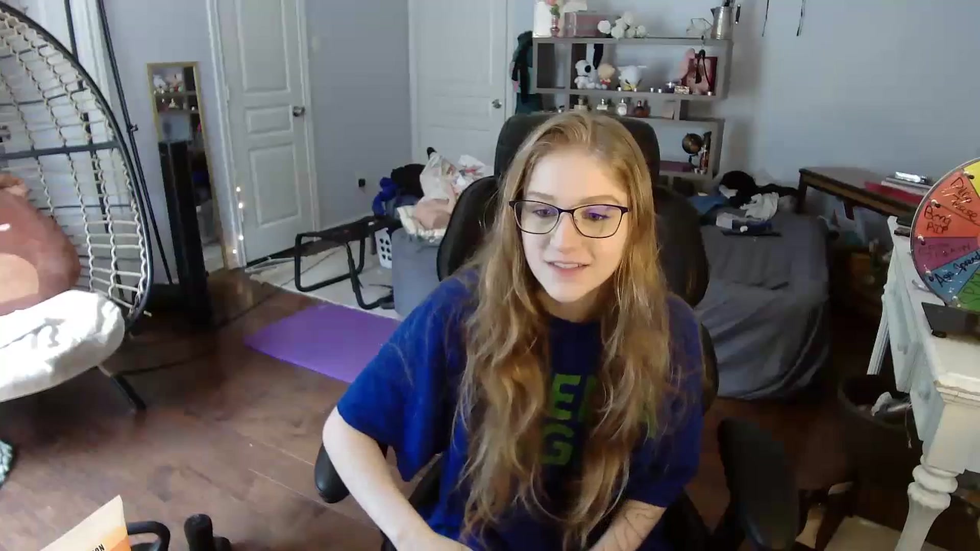 Gallery image thumbnail from Bunnydathug's myfreecams stream on, 06/30/2023, 17:15 image 4 of 20