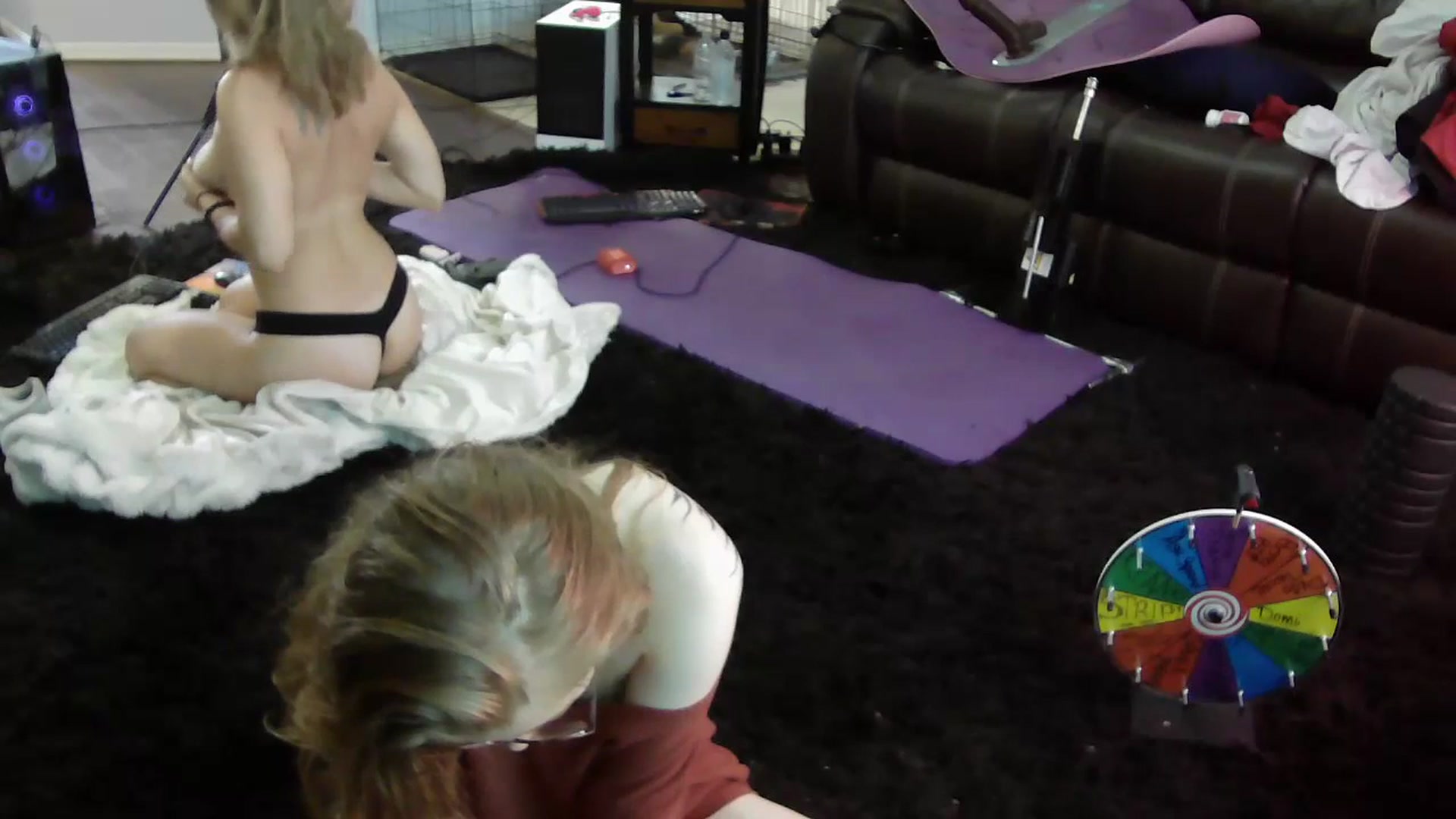 Gallery image thumbnail from Bunnydathug's myfreecams stream on, 07/03/2023, 15:57 image 4 of 20