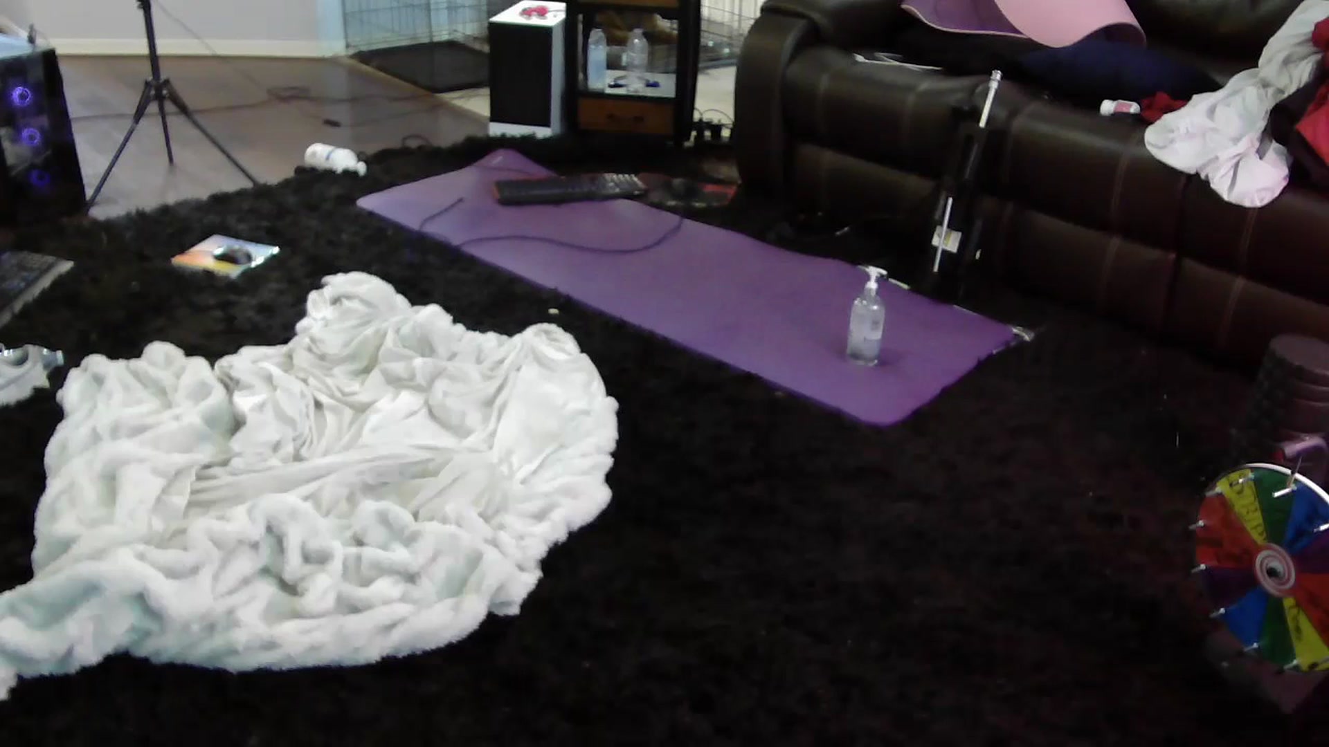 Gallery image thumbnail from Bunnydathug's myfreecams stream on, 07/03/2023, 17:54 image 5 of 20