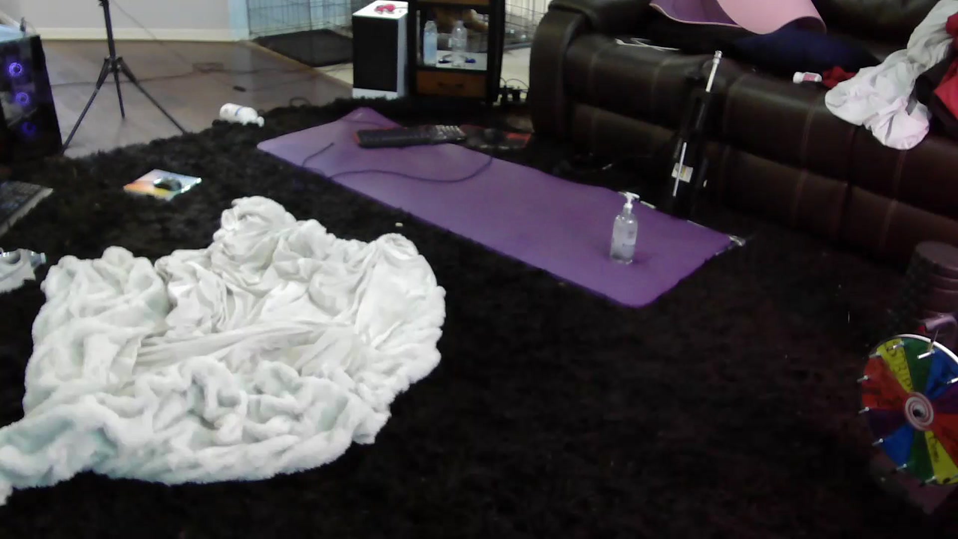 Gallery image thumbnail from Bunnydathug's myfreecams stream on, 07/03/2023, 17:54 image 4 of 20