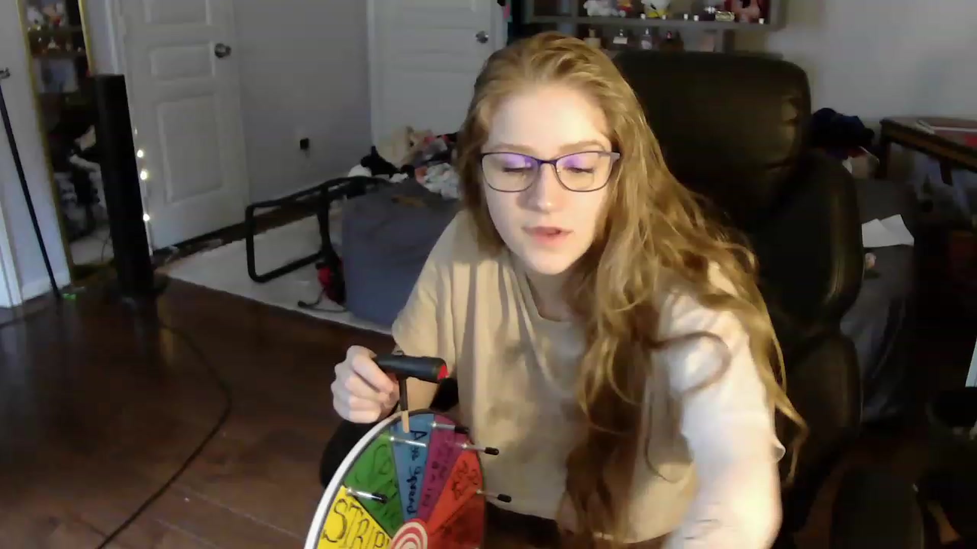 Gallery image thumbnail from Bunnydathug's myfreecams stream on, 07/05/2023, 21:29 image 1 of 20