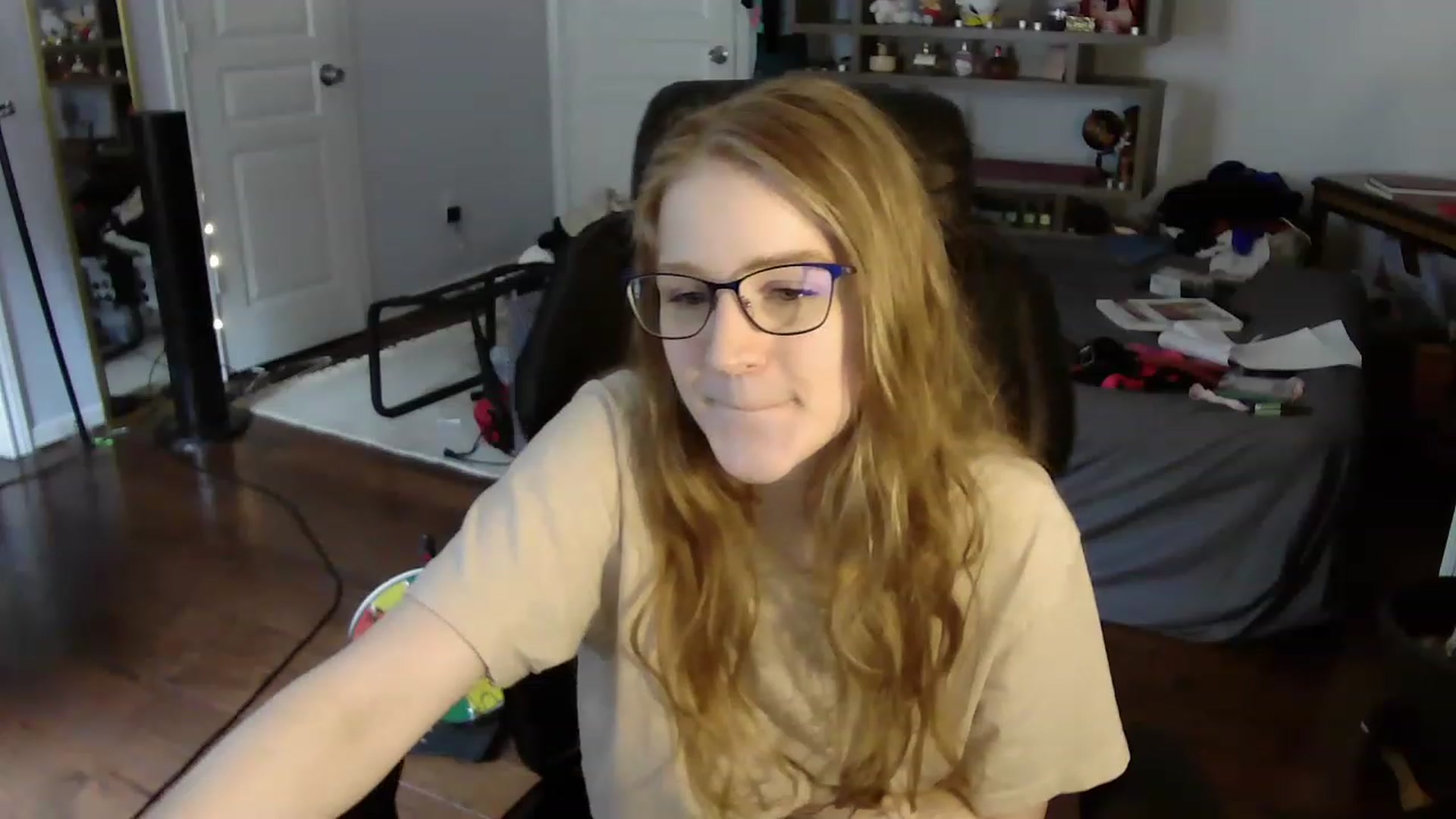 Gallery image thumbnail from Bunnydathug's myfreecams stream on, 07/05/2023, 21:29 image 16 of 20