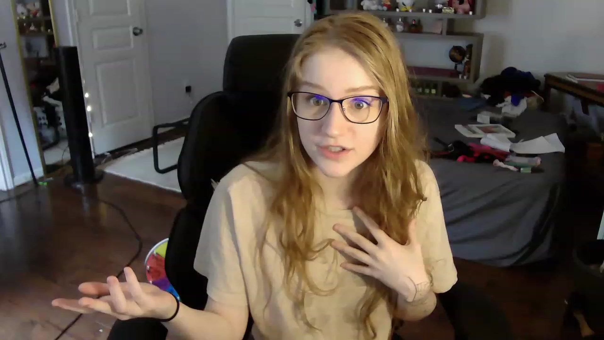 Gallery image thumbnail from Bunnydathug's myfreecams stream on, 07/05/2023, 21:29 image 15 of 20