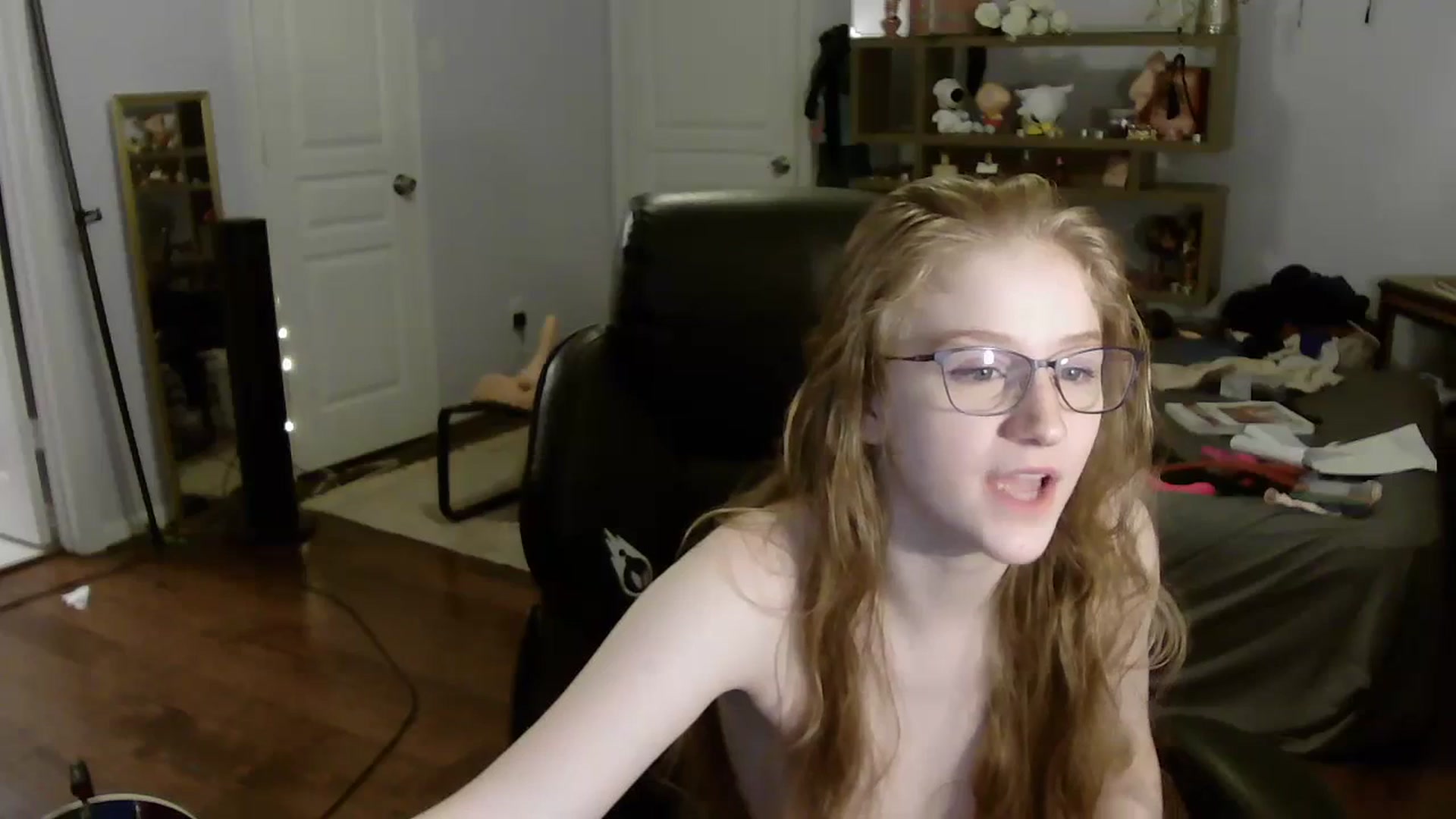 Gallery image thumbnail from Bunnydathug's myfreecams stream on, 07/06/2023, 08:46 image 16 of 20