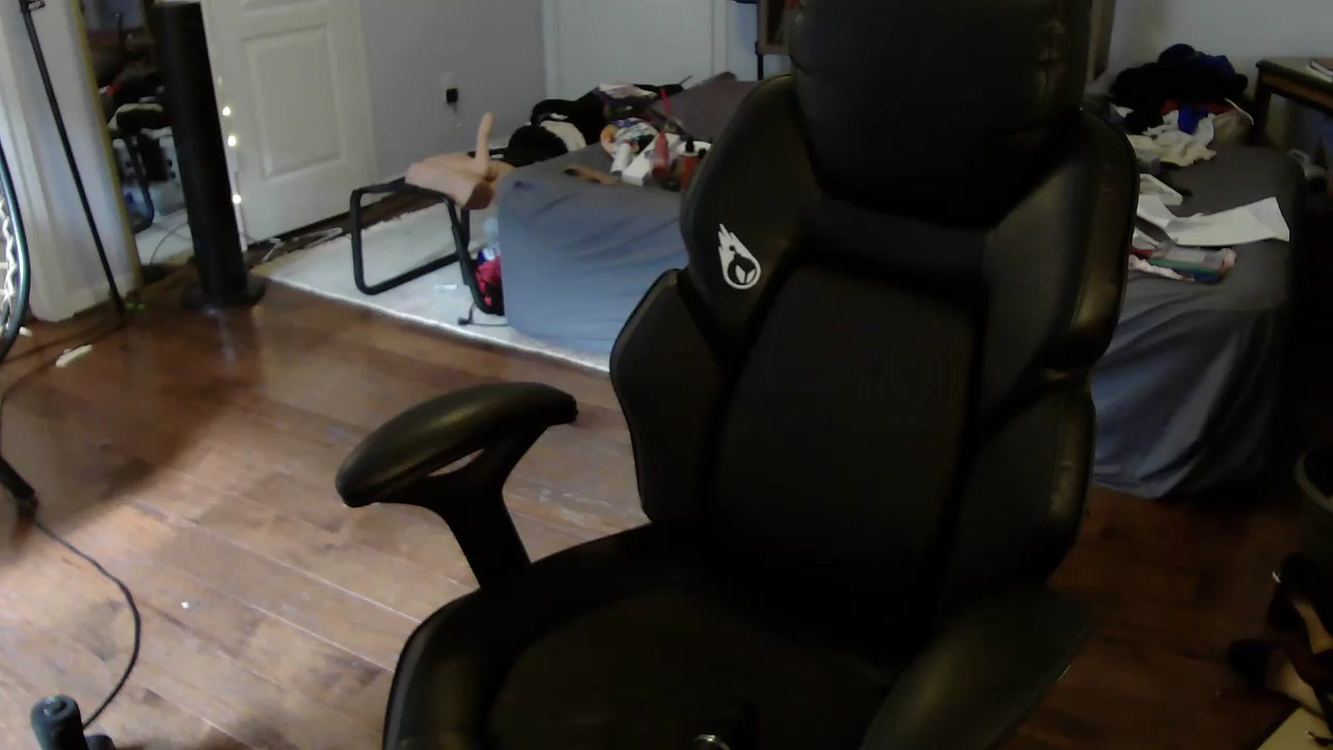 Gallery image thumbnail from Bunnydathug's myfreecams stream on, 07/06/2023, 14:42 image 3 of 20
