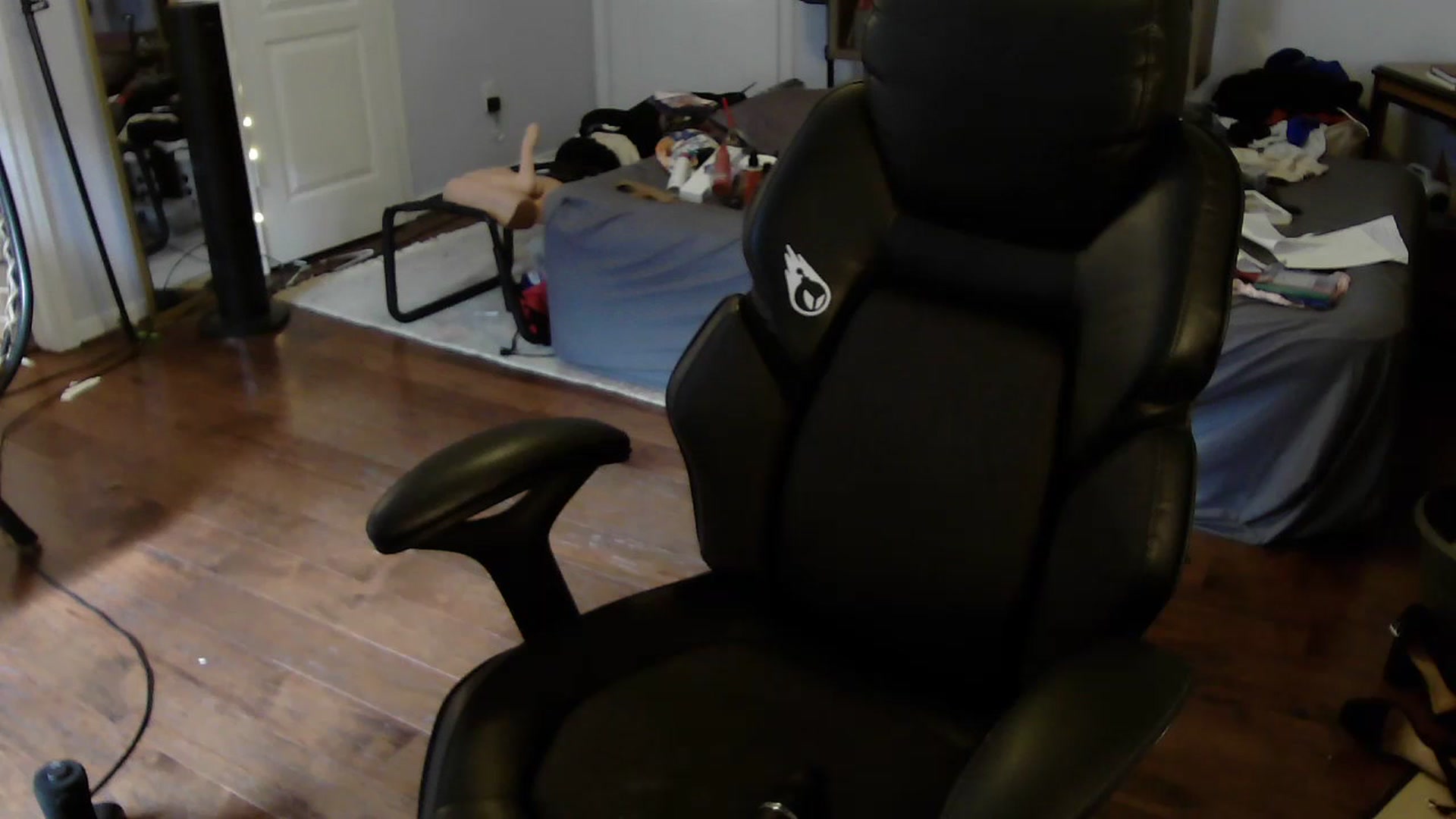 Gallery image thumbnail from Bunnydathug's myfreecams stream on, 07/06/2023, 14:42 image 16 of 20