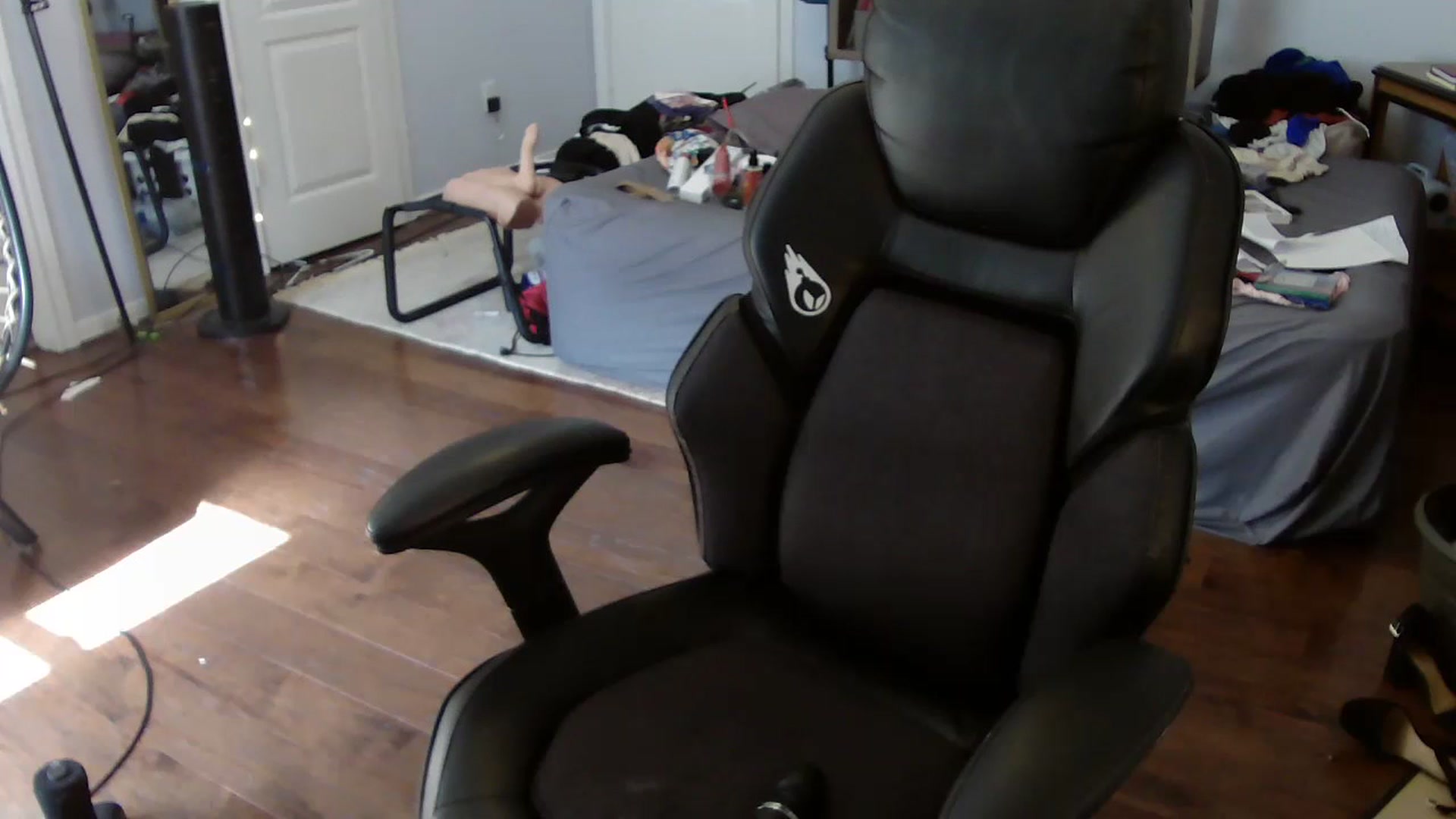 Gallery image thumbnail from Bunnydathug's myfreecams stream on, 07/06/2023, 14:42 image 19 of 20