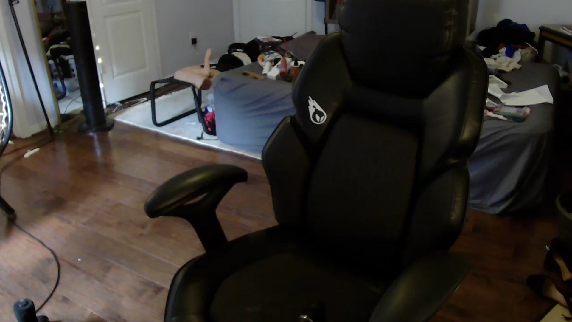 Gallery image thumbnail from Bunnydathug's myfreecams stream on, 07/06/2023, 14:42 image 12 of 20